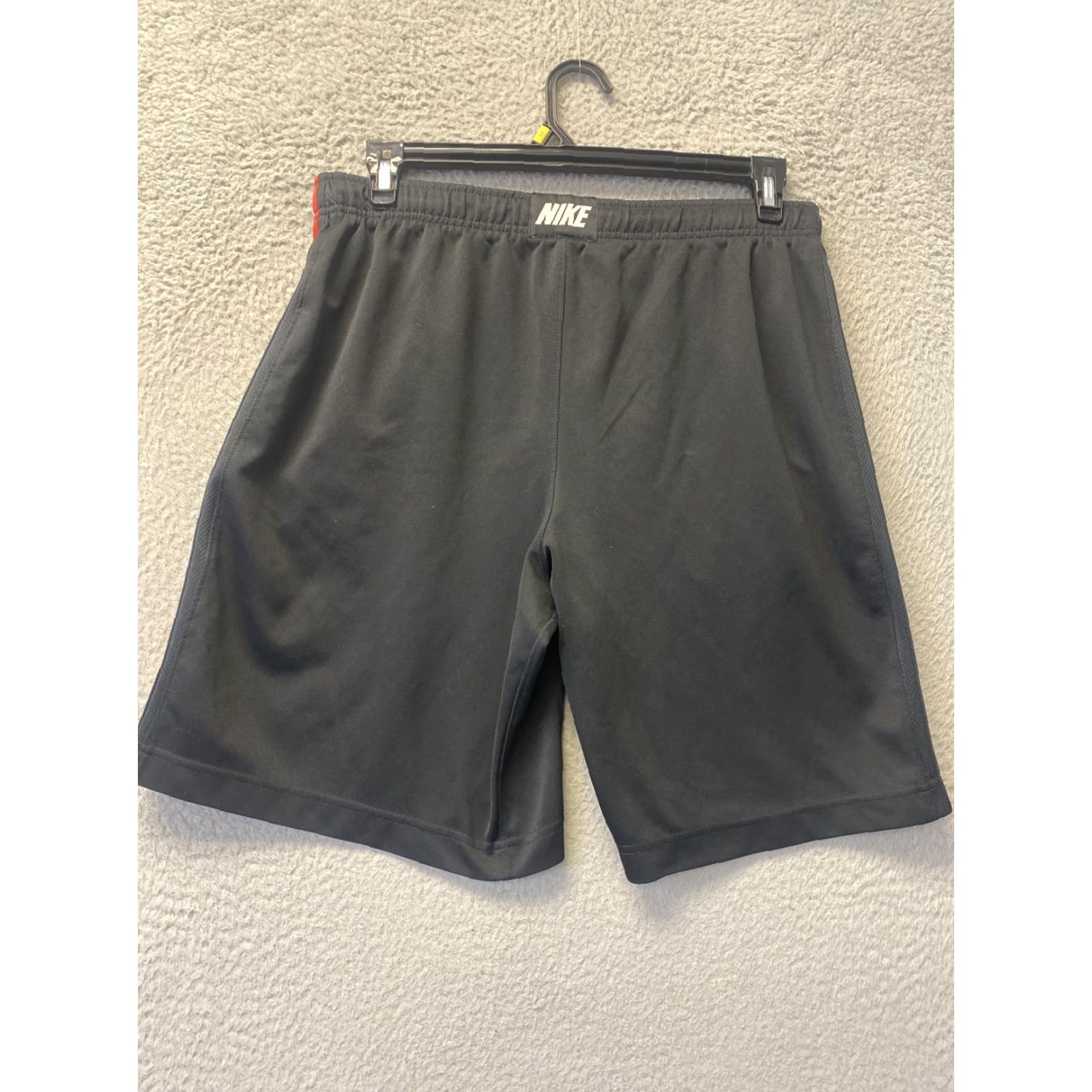 Nike Nike Shorts M Adult Black Dri-FIT Pockets Swoosh Logo Basketball Men 10in Inseam 32" Waist Size US 32 / EU 48 - 7 Thumbnail