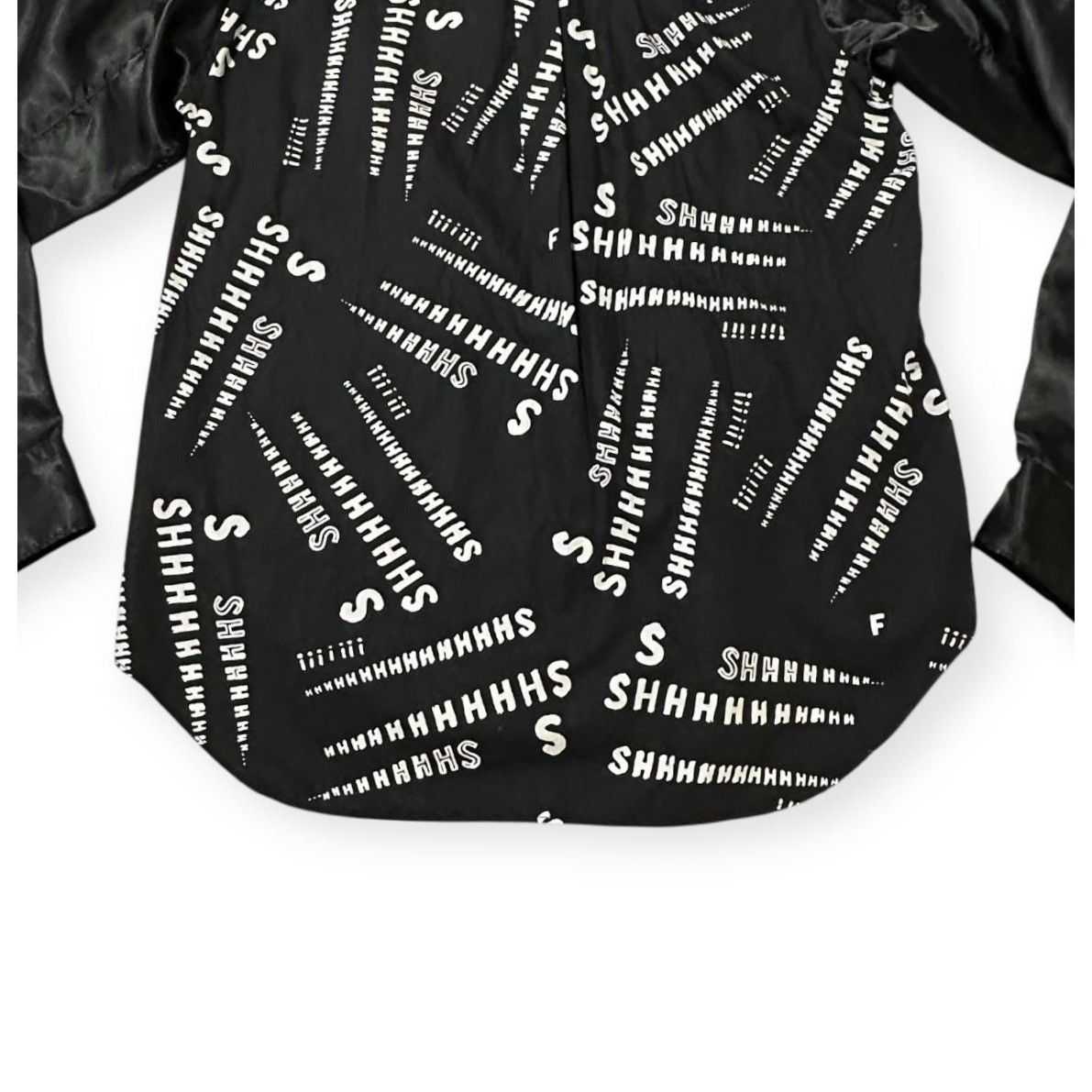 Comme des Garcons Black Black Comme des Garçons Shirt A/W2021 Graphic, Size S Size US S / EU 44-46 / 1 - 10 Thumbnail