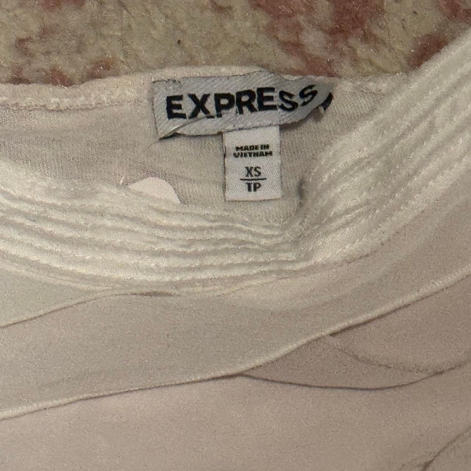 Express Pastel pink mauve and white silk ruffle tank top Size XS / US 0-2 / IT 36-38 - 3 Thumbnail