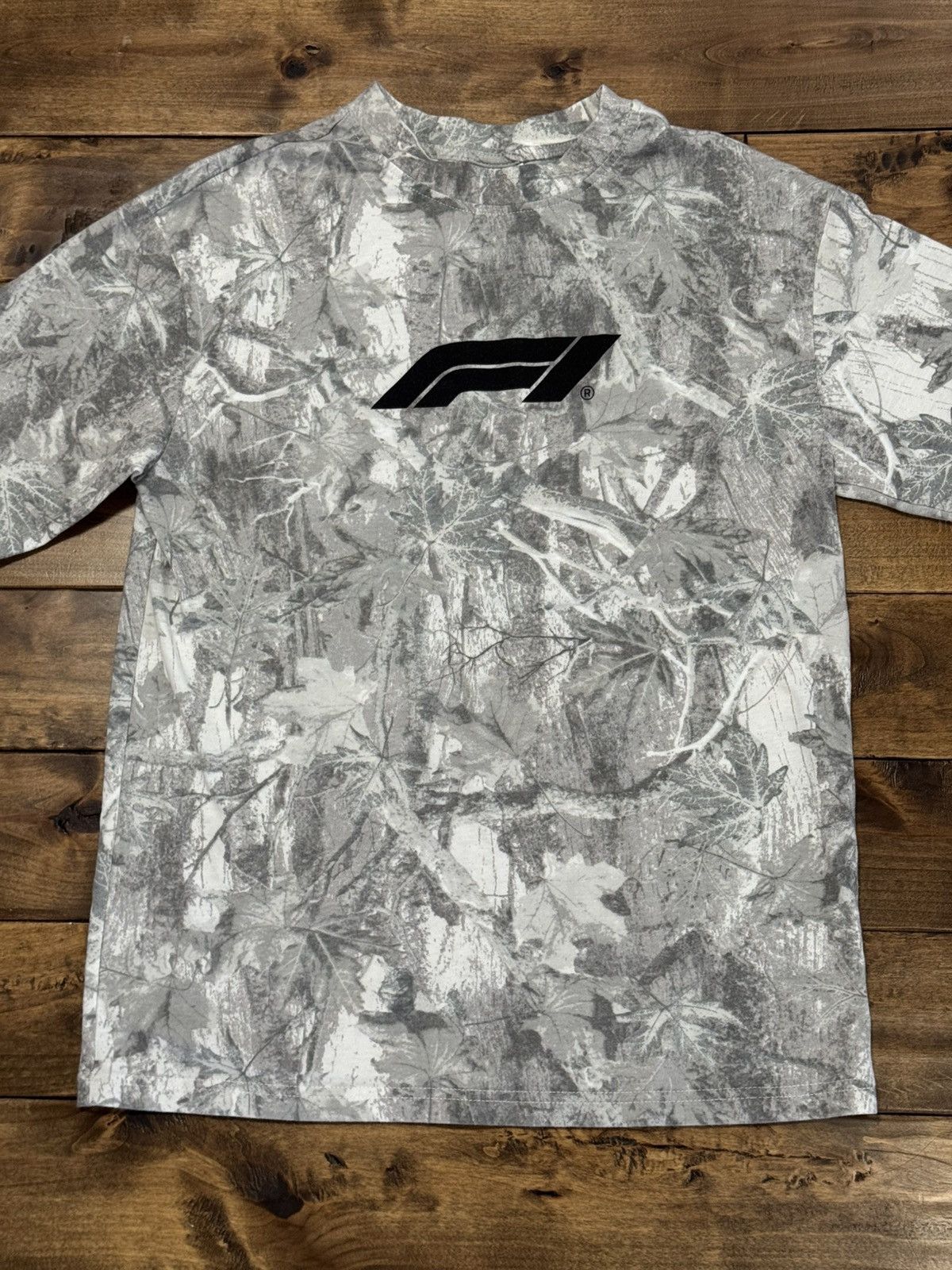 Formula 1 Official Formula 1 F1 Camo Logo T-Shirt Size Small Licensed Size US S / EU 44-46 / 1 - 3 Thumbnail