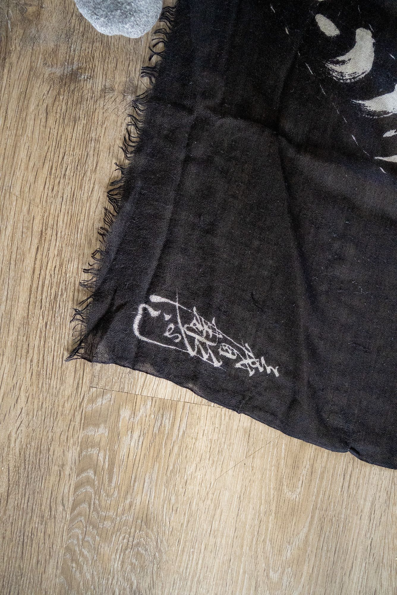 Vintage Horiyoshi the Third Cashmere-Blend Tiger Scarf – FW10 Size ONE SIZE - 10 Thumbnail