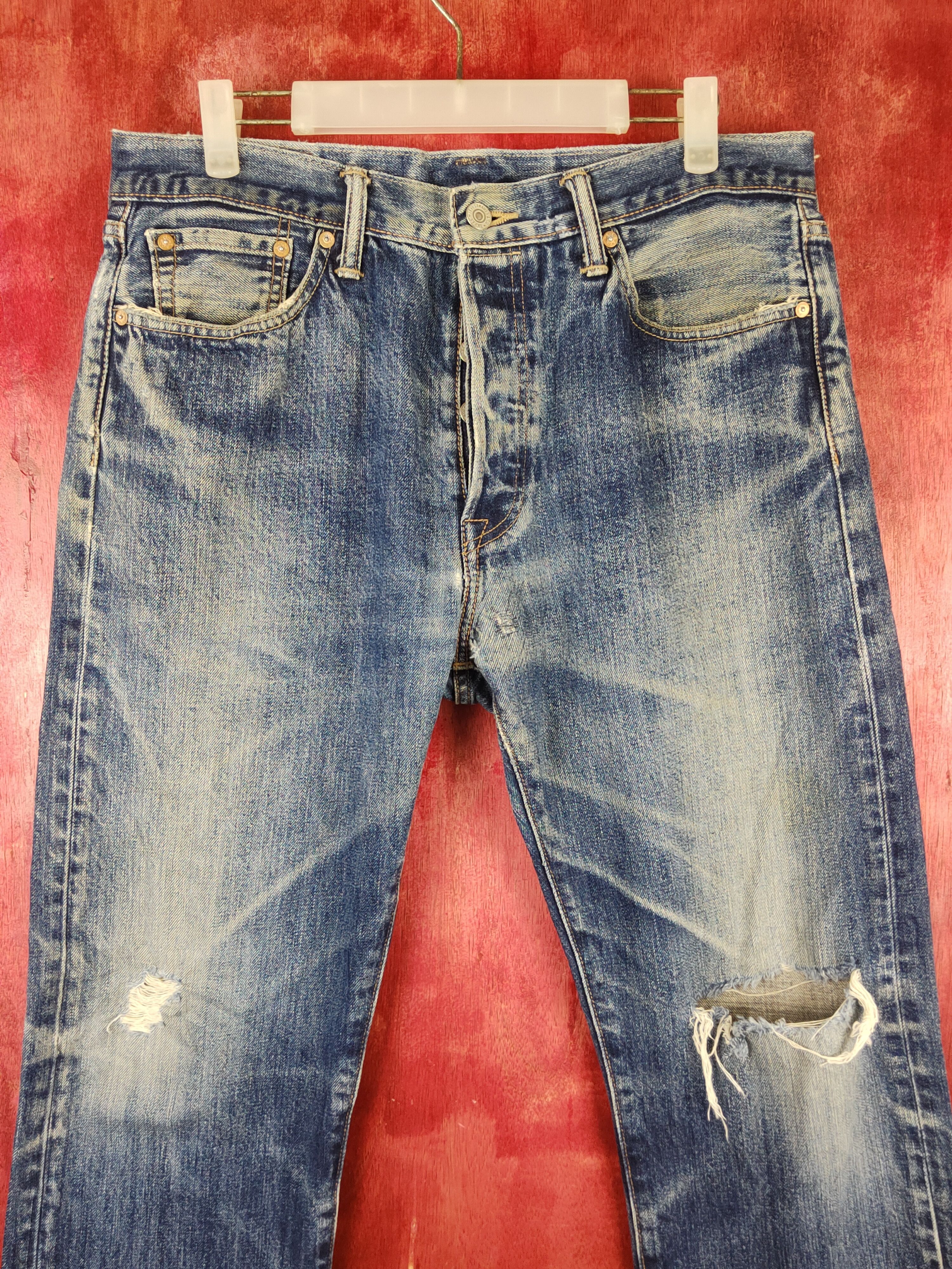 Levi's Levi's Dark Blue Faded Distressed Ripped Jeans #S1647 Size US 34 / EU 50 - 2 Thumbnail