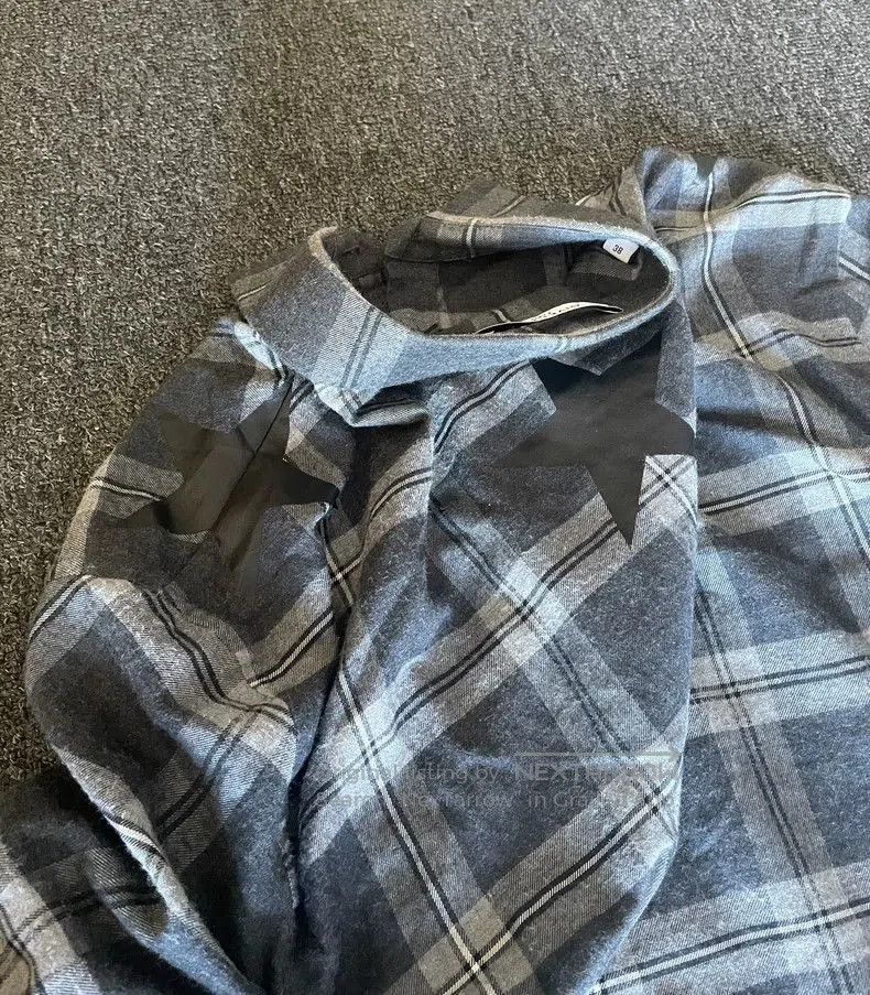 Givenchy Givenchy Long Gray Plaid Shirt. Size US M / EU 48-50 / 2 - 5 Thumbnail