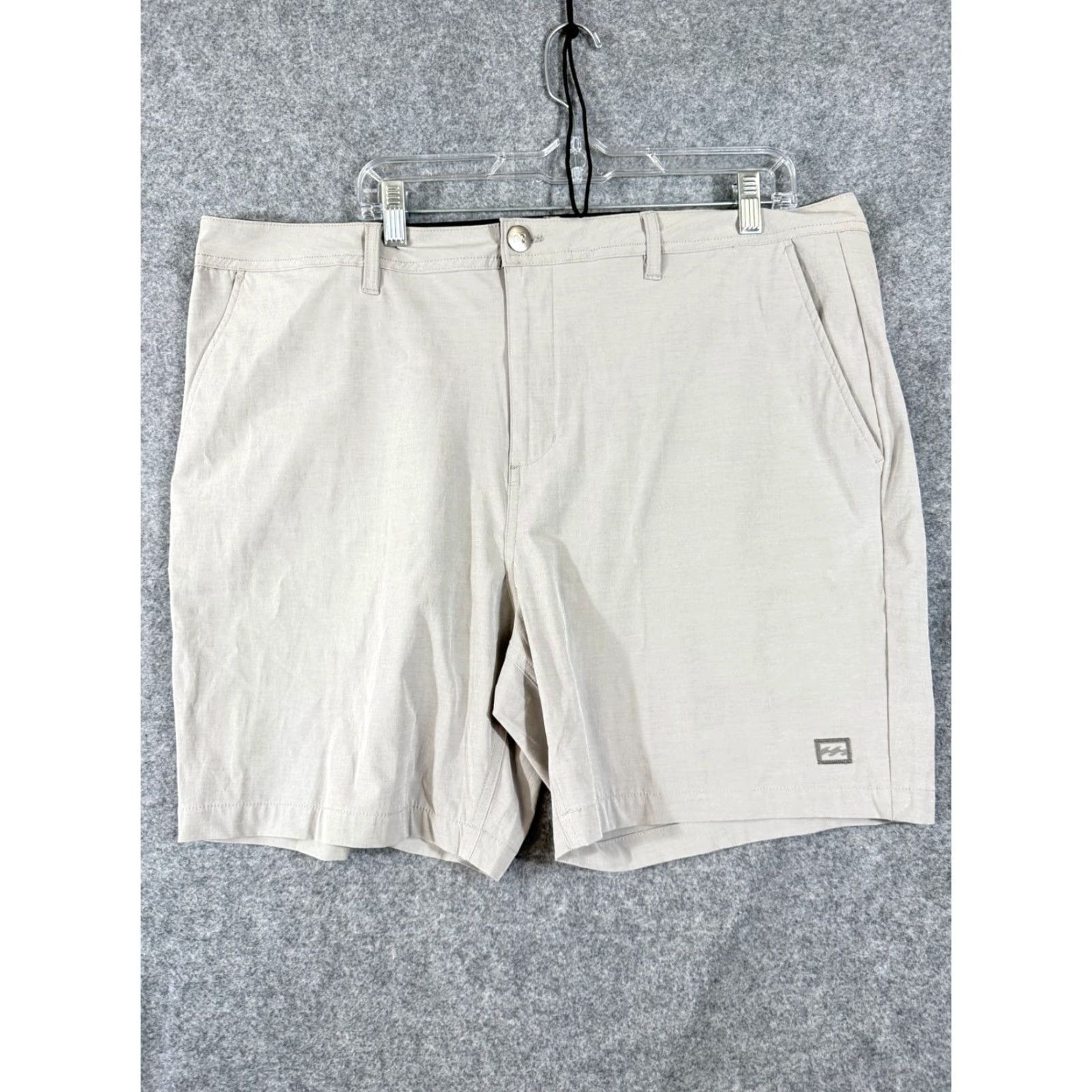 Billabong Billabong Hybrid Chino Shorts 18" Mens 40 Light Gray Stretch Flat Front Pockets NWT Size US 40 / EU 56 - 3 Thumbnail