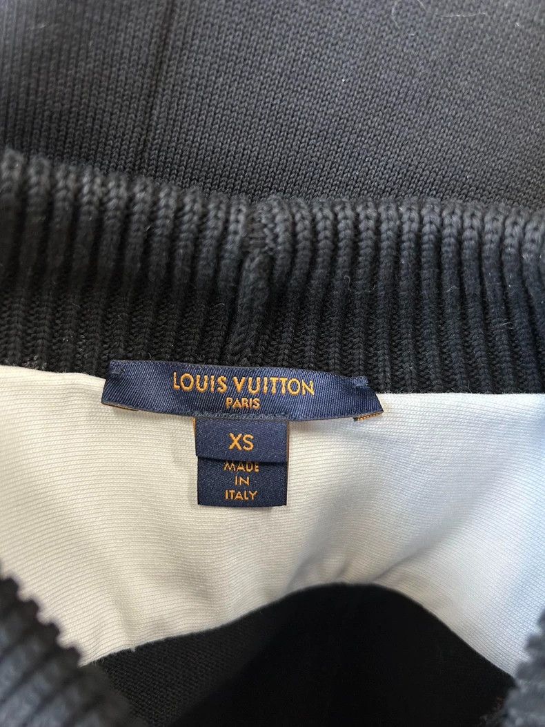 Louis Vuitton Louis Vuitton Black and white patchwork sweater Size US XS / EU 42 / 0 - 6 Thumbnail