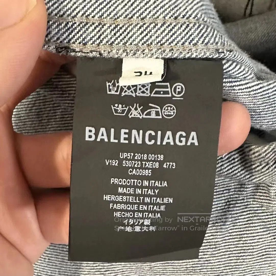 Balenciaga balenciaga graffiti denim jacket size 34. Size US S / EU 44-46 / 1 - 4 Thumbnail