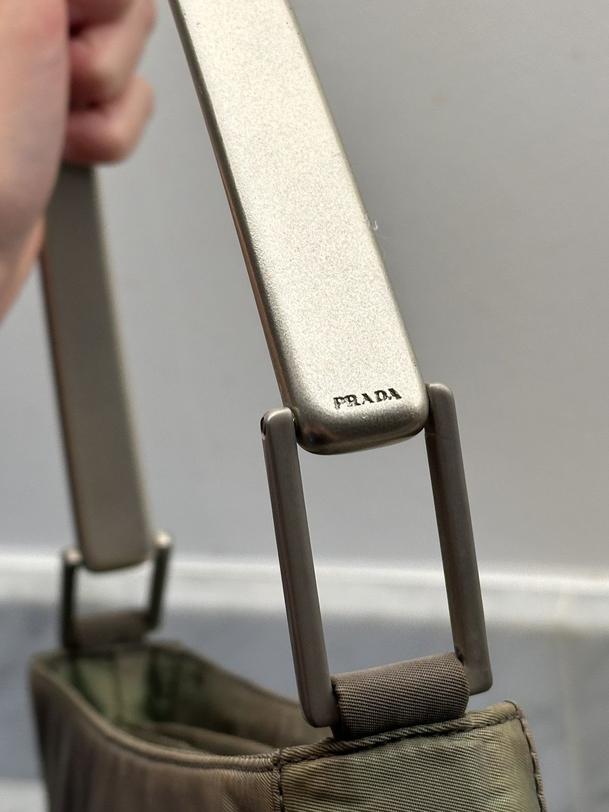 Prada Prada shoulder bag 🔥 khaki logo triangle handbag clear arm Size ONE SIZE - 3 Thumbnail