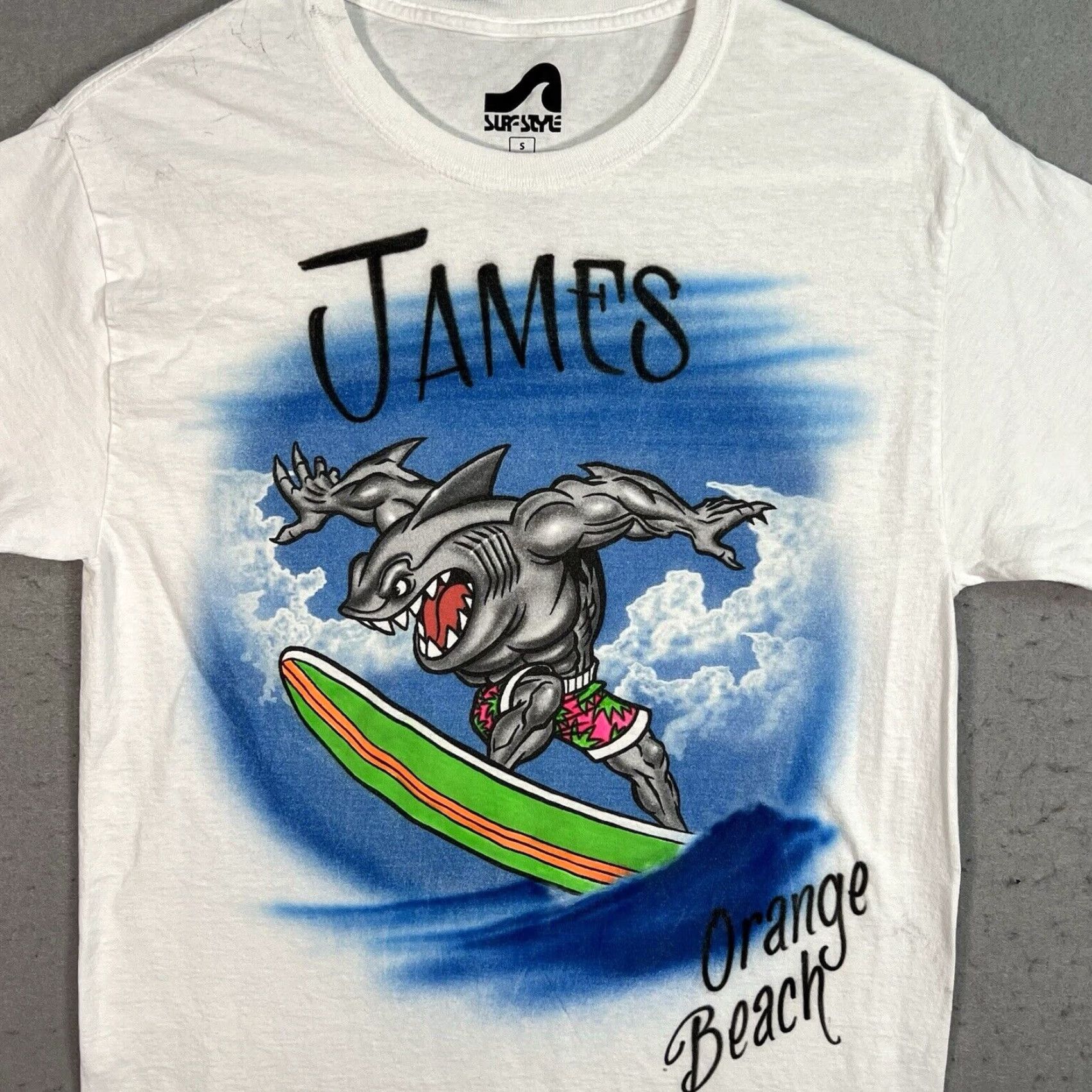 Vintage VINTAGE Surf Style Beach T-Shirt Adult Small White Air Brush Shark Mens Size US S / EU 44-46 / 1 - 2 Thumbnail