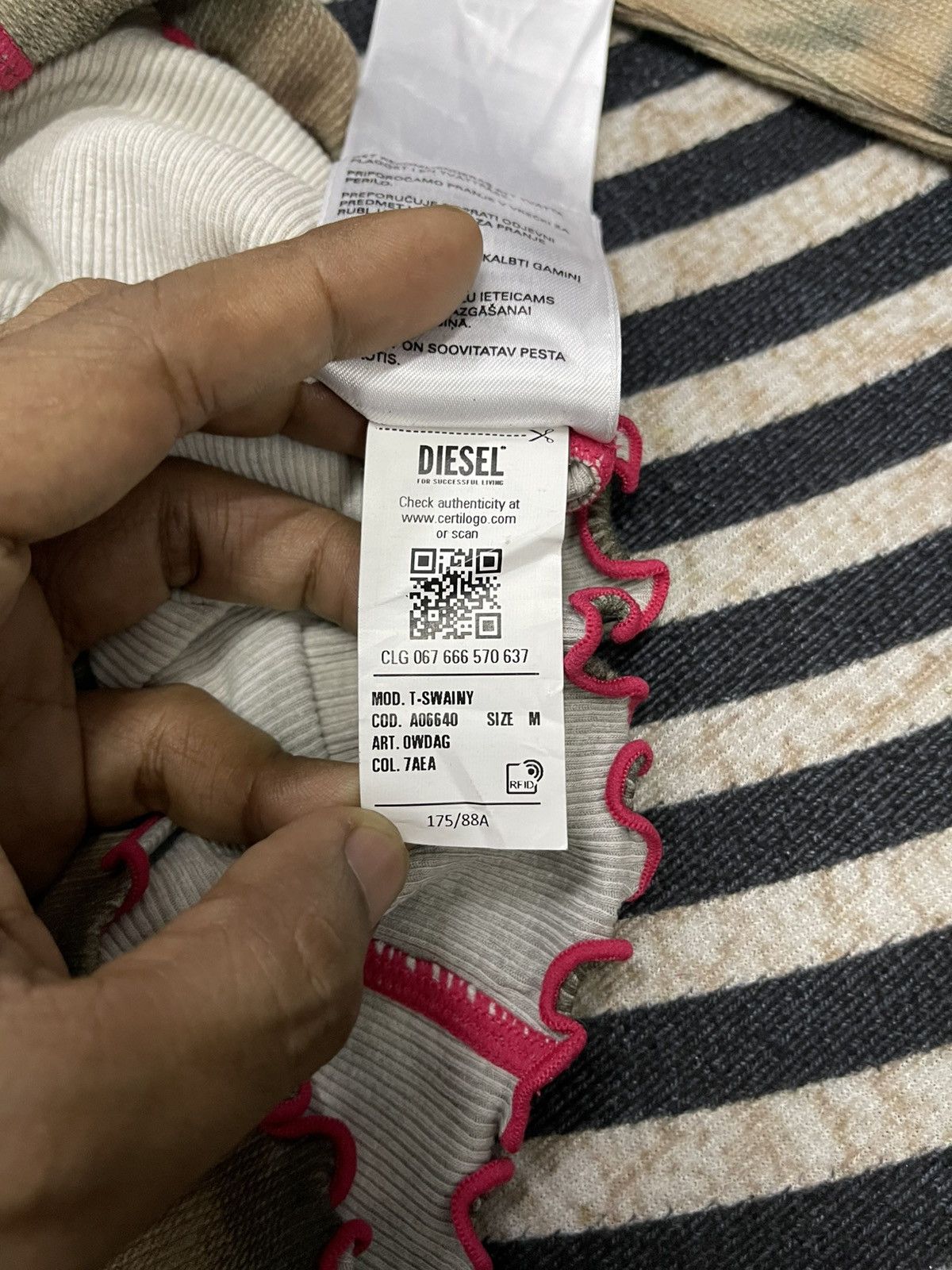 Diesel 2000s DIESEL T-SWAINY TANK TOP MULTICOLOUR STRETCHABLE TEES Size M / US 6-8 / IT 42-44 - 8 Thumbnail