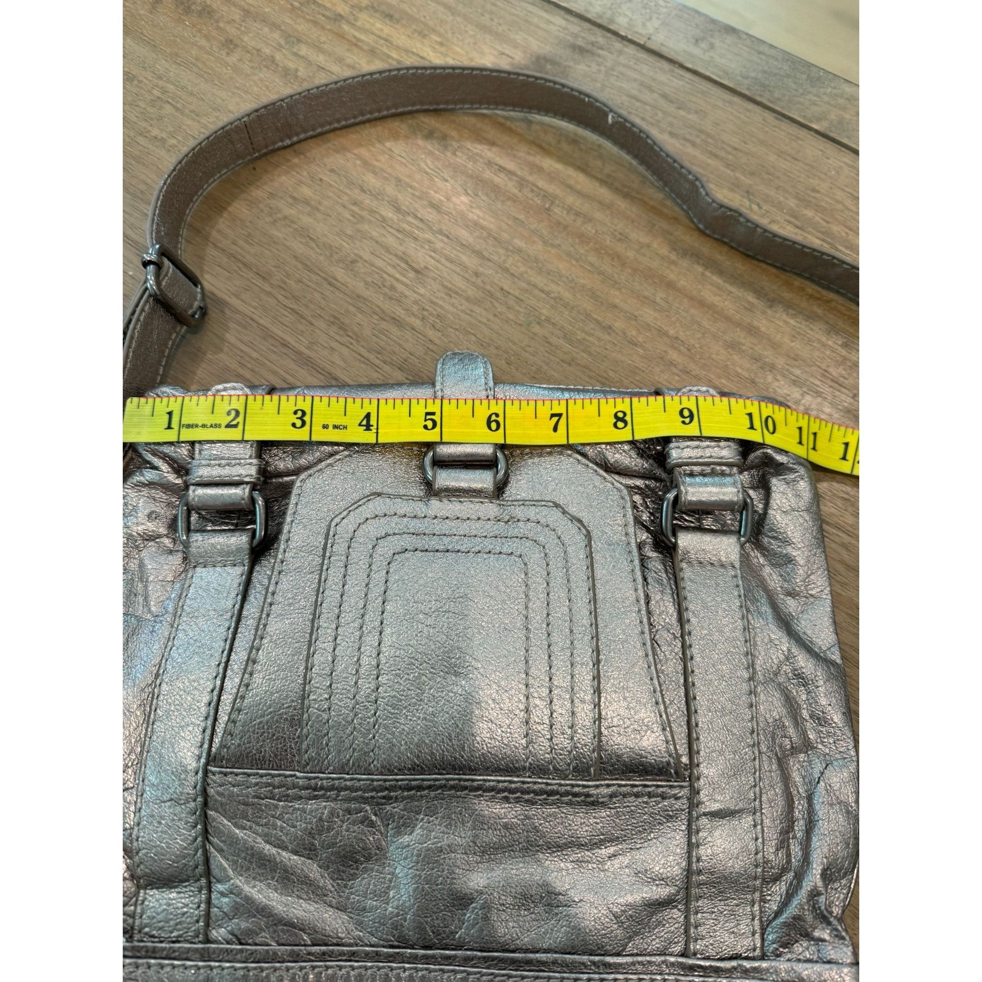 The Sak The Sak Metallic Pewter Genuine Leather Crossbody/ Clutch Ba Size ONE SIZE - 6 Thumbnail