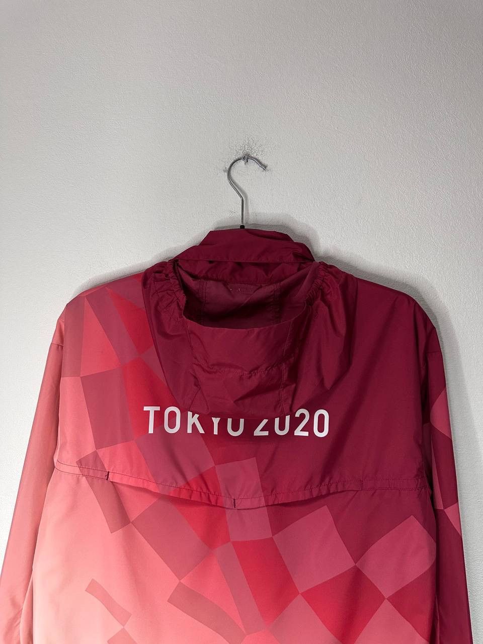 Asics Asics Tokyo 2020 Olympic Official Track Jacket Windbreaker Size US XL / EU 56 / 4 - 13 Thumbnail