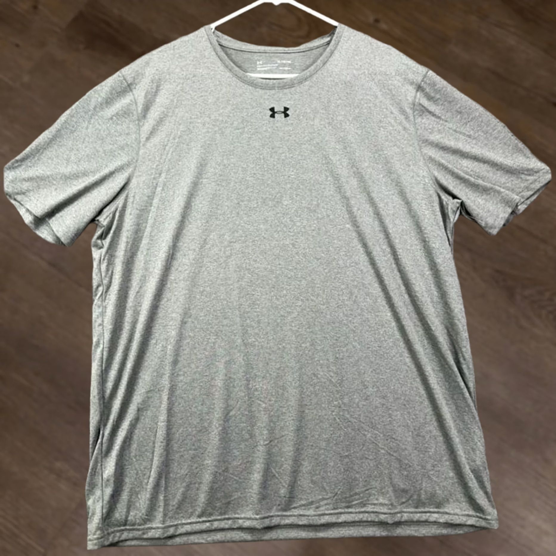 Under Armour Under Armour HeatGear T-Shirt Adult XL Grey Logo Activewear Workout Tee Mens NEW Size US XL / EU 56 / 4 - 1 Thumbnail