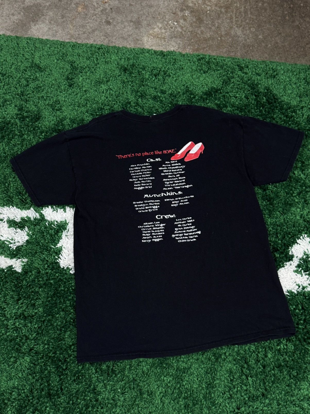 Gildan Vintage Gildan 00s Y2k Wizard of Oz Theater Art Tee Size US L / EU 52-54 / 3 - 4 Thumbnail