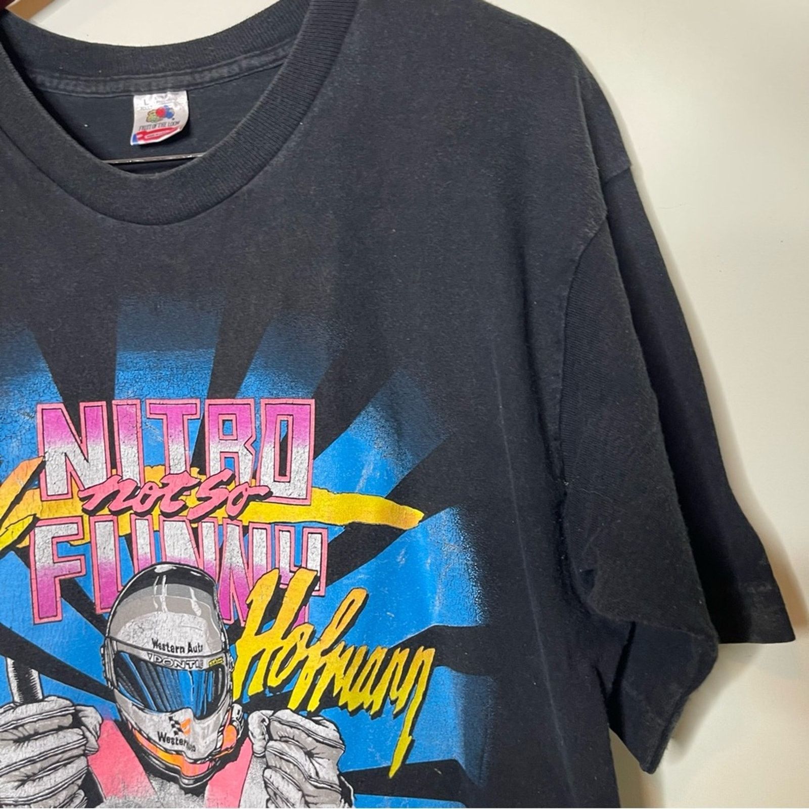 Vintage Vintage 90th single stich NASCAR graphic print tee sz L Size US L / EU 52-54 / 3 - 5 Thumbnail