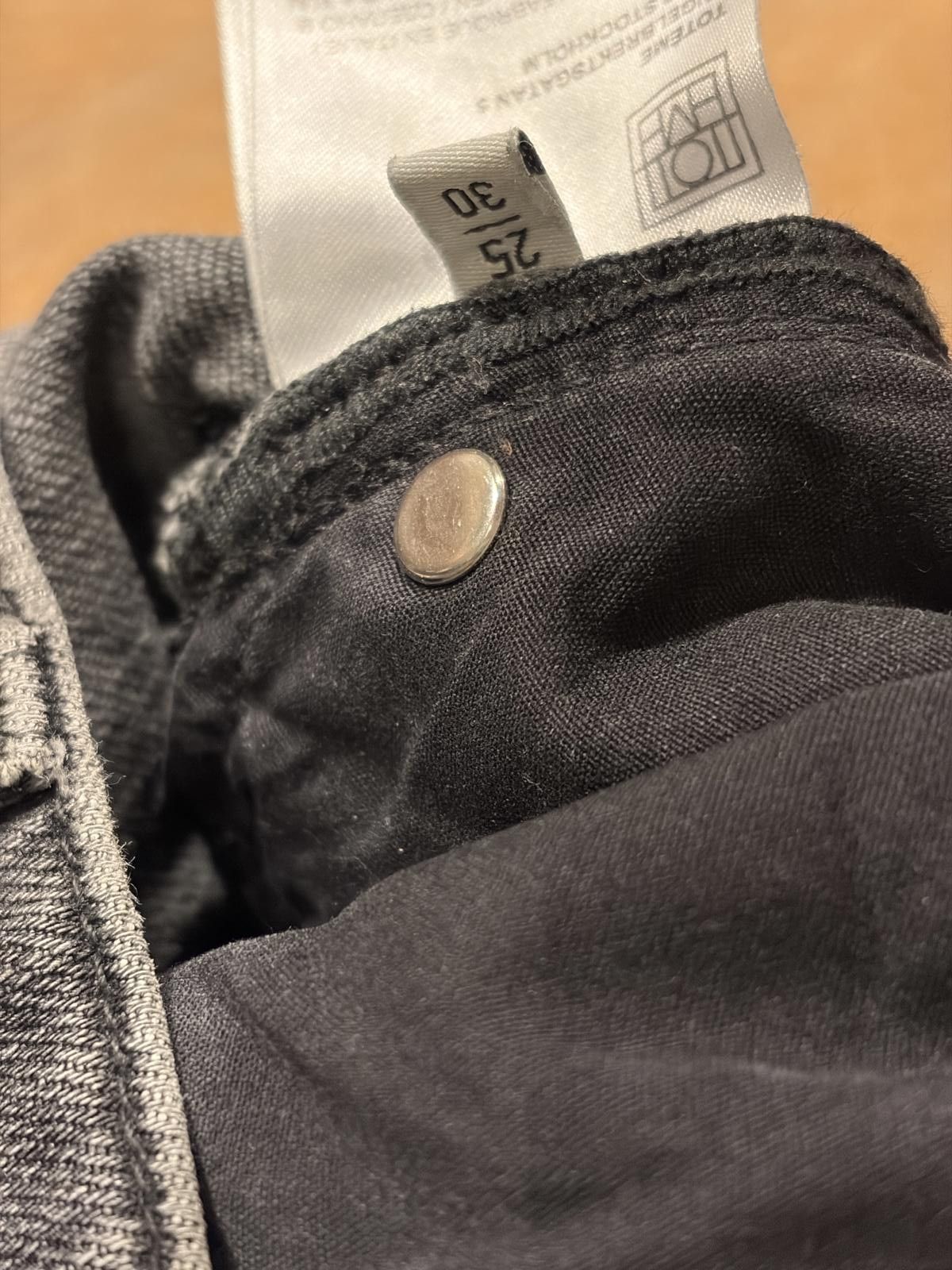 Other Totême Original Jeans in Washed Grey Size 25" / US 0 / IT 36 - 4 Thumbnail