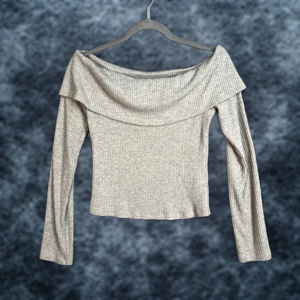 Vintage Silence + Noise Top Womens Medium Off-Shoulder Knit Gray Ribbed Rayon Blend Shirt Size M / US 6-8 / IT 42-44 - 1 Thumbnail