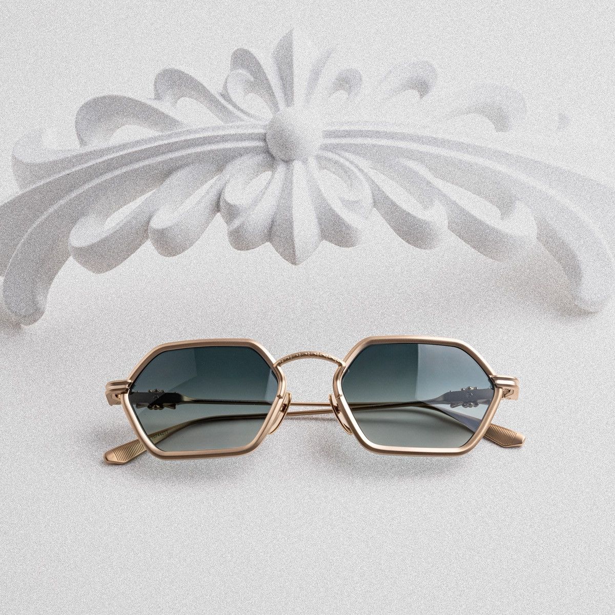 Chrome Hearts CHROME HEARTS DATASS MATTER GOLD PLATED SUNGLASSES Size ONE SIZE - 6 Thumbnail