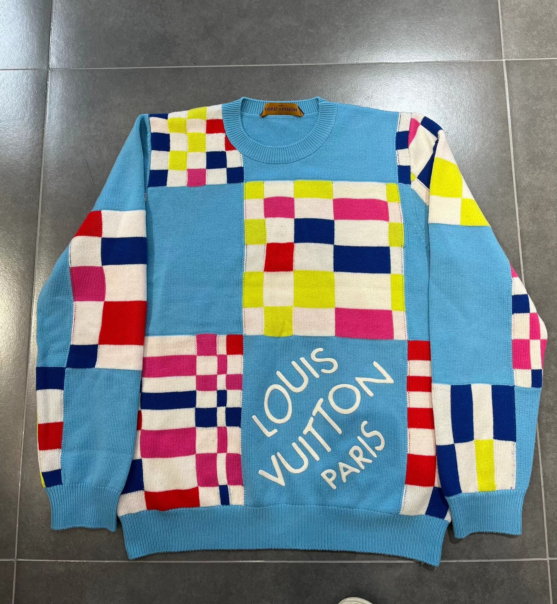 Louis Vuitton Louis Vuitton Retro Plaid Blue Sweater xl Men Size US XL / EU 56 / 4 - 1 Thumbnail