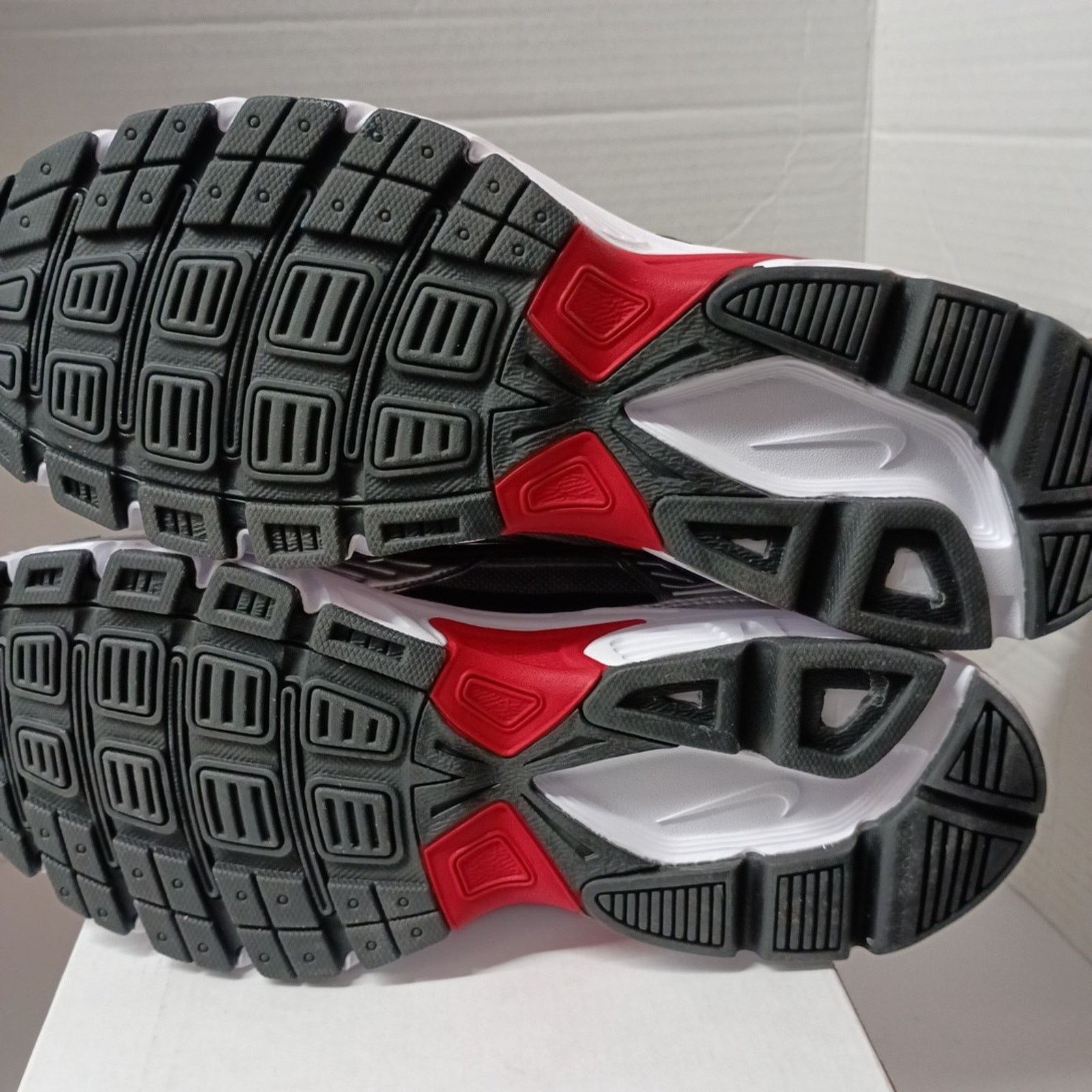 Nike Nike Initiator Size 10.5 Men's Athletic Running Shoes Gray Size US 10.5 / EU 43-44 - 6 Thumbnail