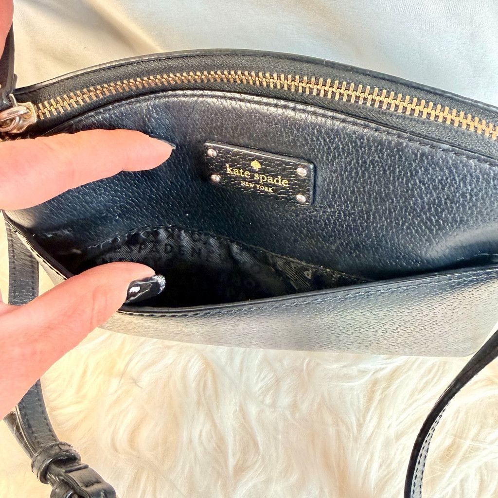 Kate Spade Kate Spade Leila Pebbled Leather Dome Crossbody - Black Size ONE SIZE - 4 Thumbnail