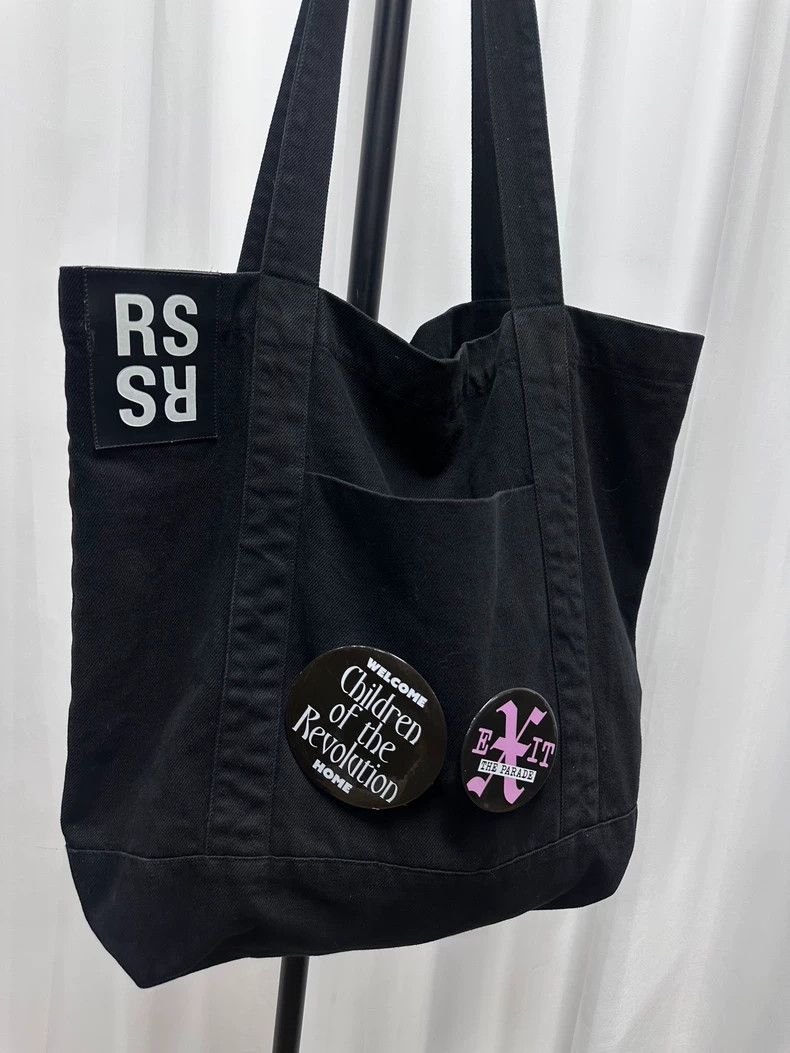 Raf Simons Raf Simons 2021 SS Badge Tote Pack bag 2501-Nextarrow Size ONE SIZE - 3 Thumbnail