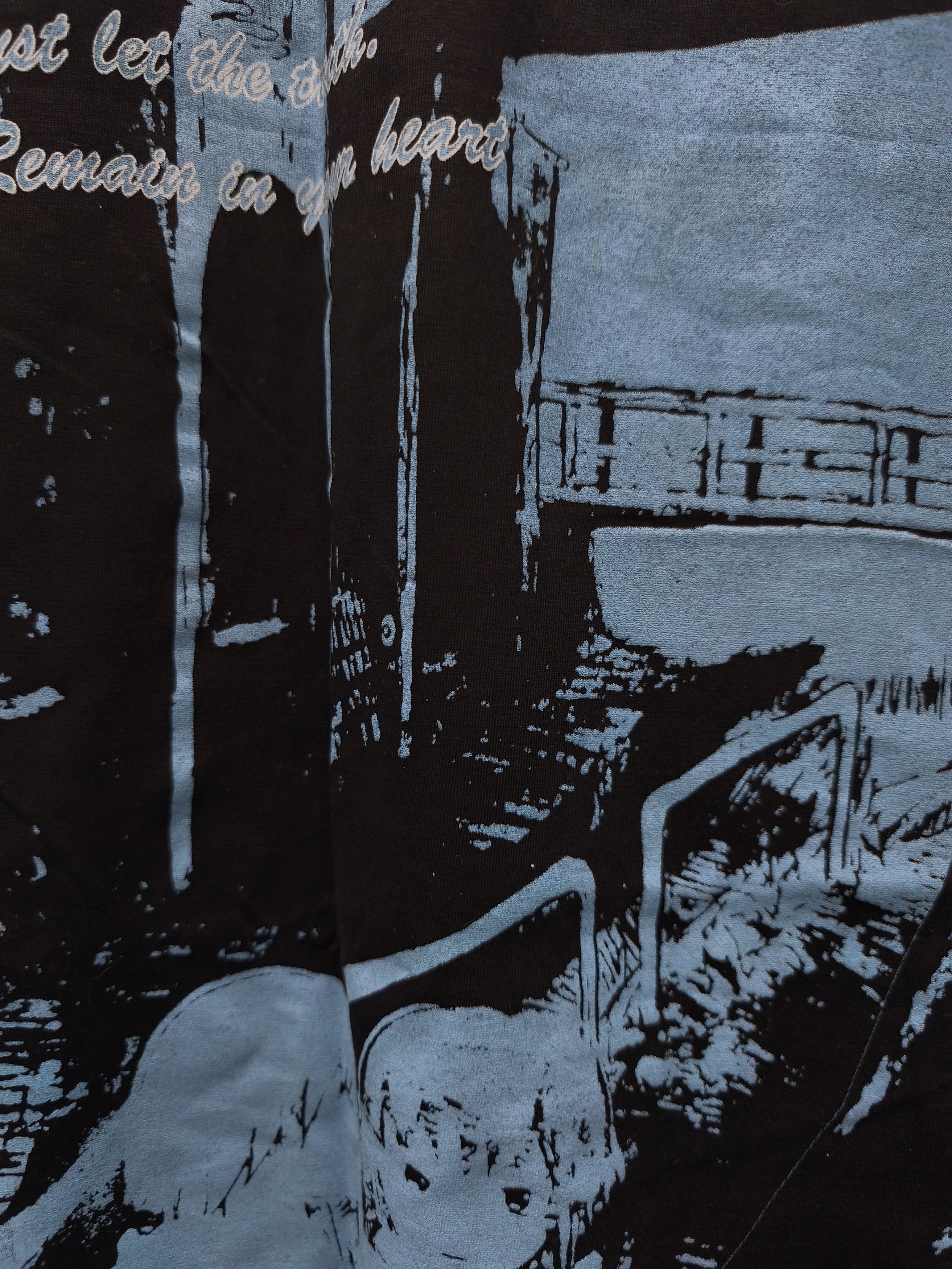 Anime Serial Experiments Lain "The World of Lain" T-shirt Size US XL / EU 56 / 4 - 13 Thumbnail