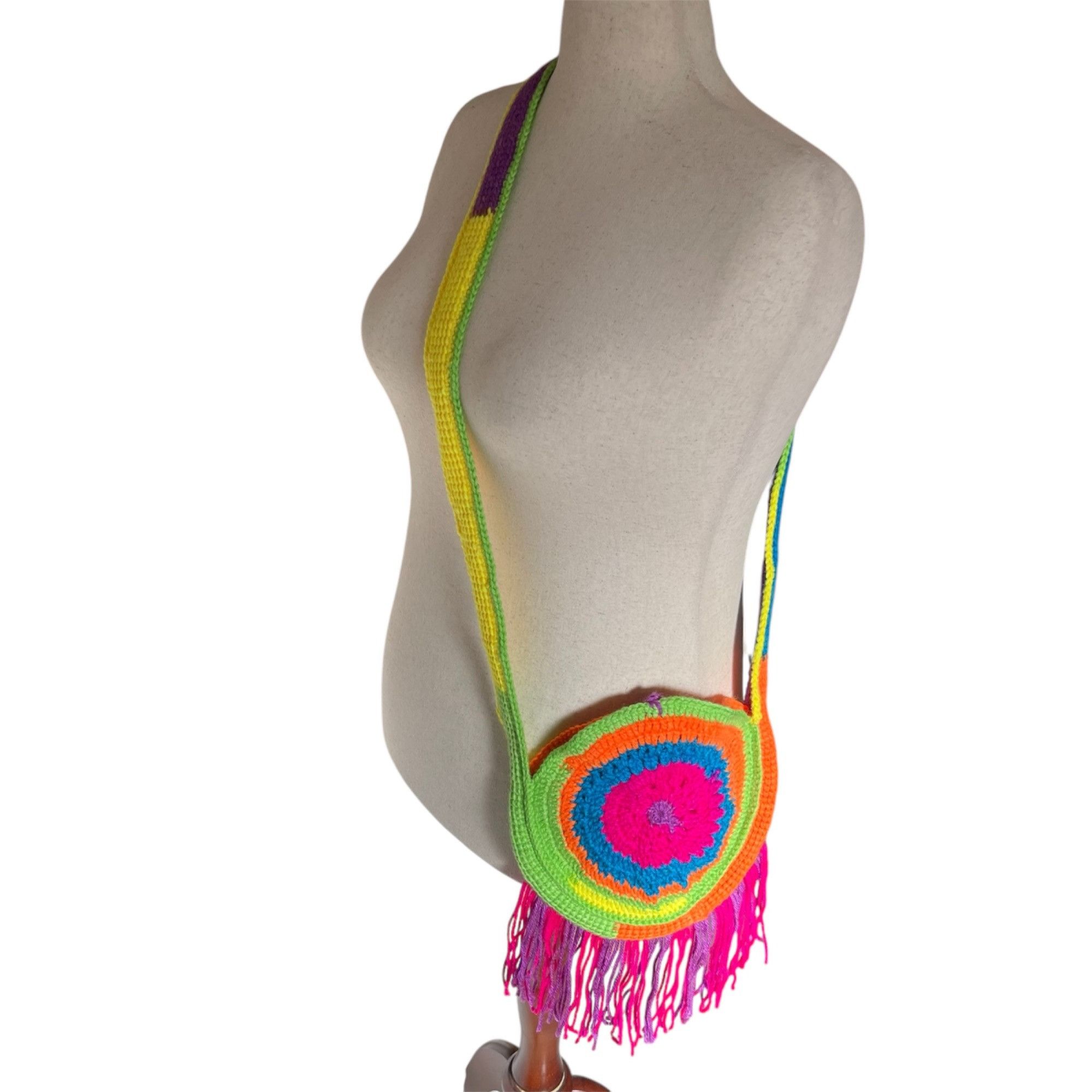 Handmade Crochet Purse Fringed Rainbow Colors Retro Hippie Style Shou Size ONE SIZE - 2 Thumbnail