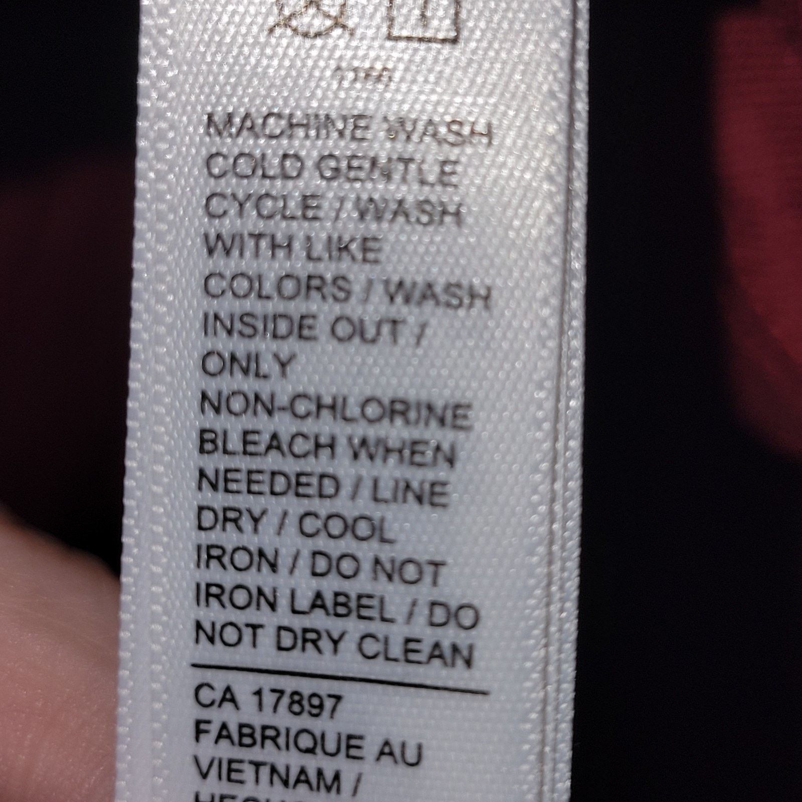 Athleta Women M Athleta Cloudlight Stratus Long Slv Red Top Shirt Size M / US 6-8 / IT 42-44 - 6 Thumbnail