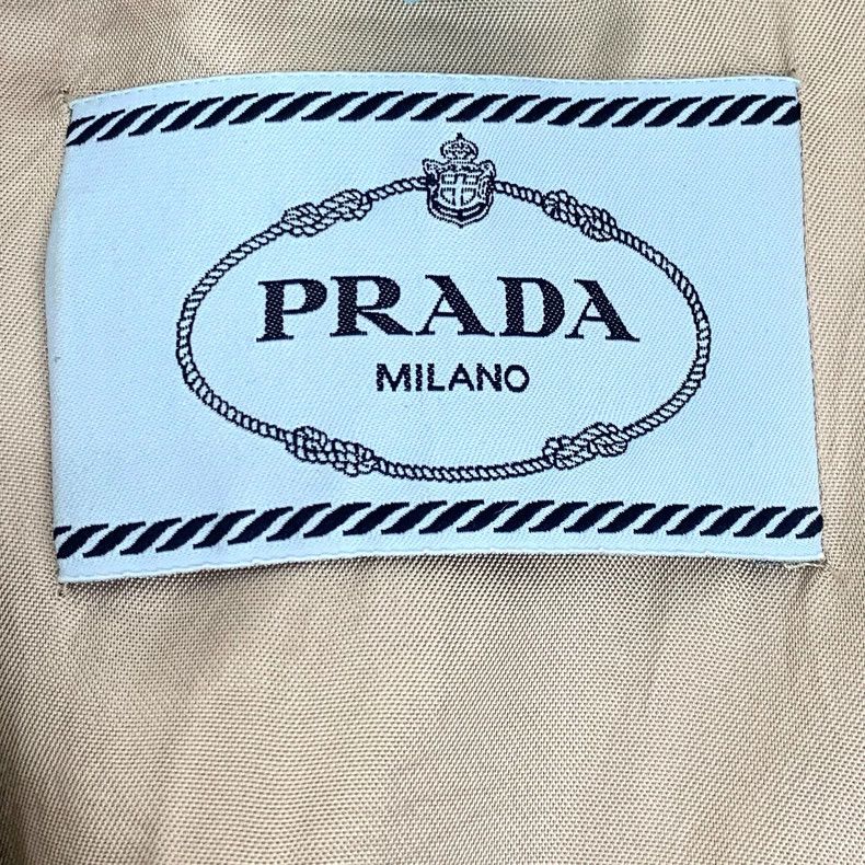 Prada Prada Color-matched triangle label lapel zipper long-sleeve Size S / US 4 / IT 40 - 6 Thumbnail