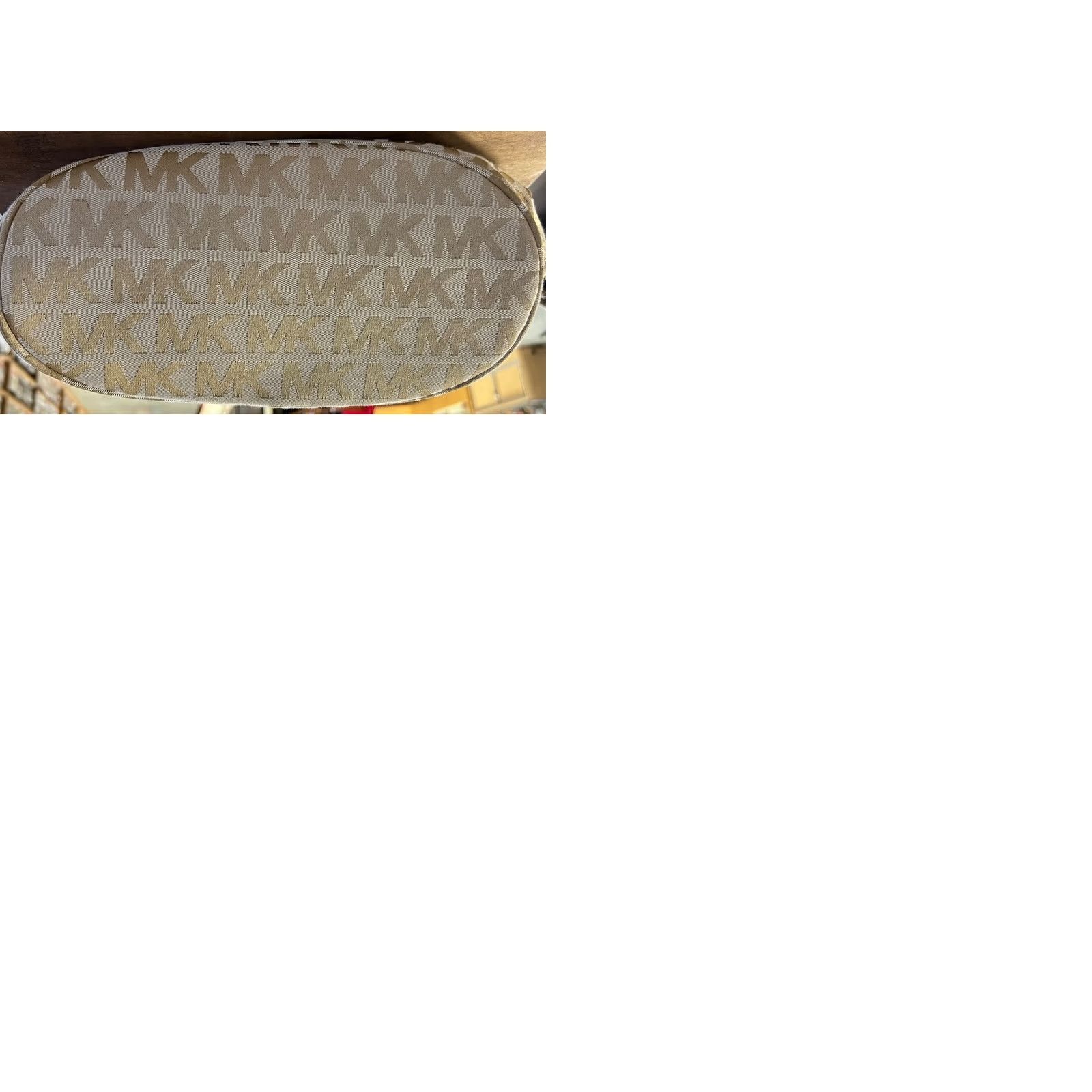 Vintage Michael Kors Jet Set Signature Tote Bag Shoulder Bag Beige Gold PVC Large Women Size ONE SIZE - 9 Thumbnail