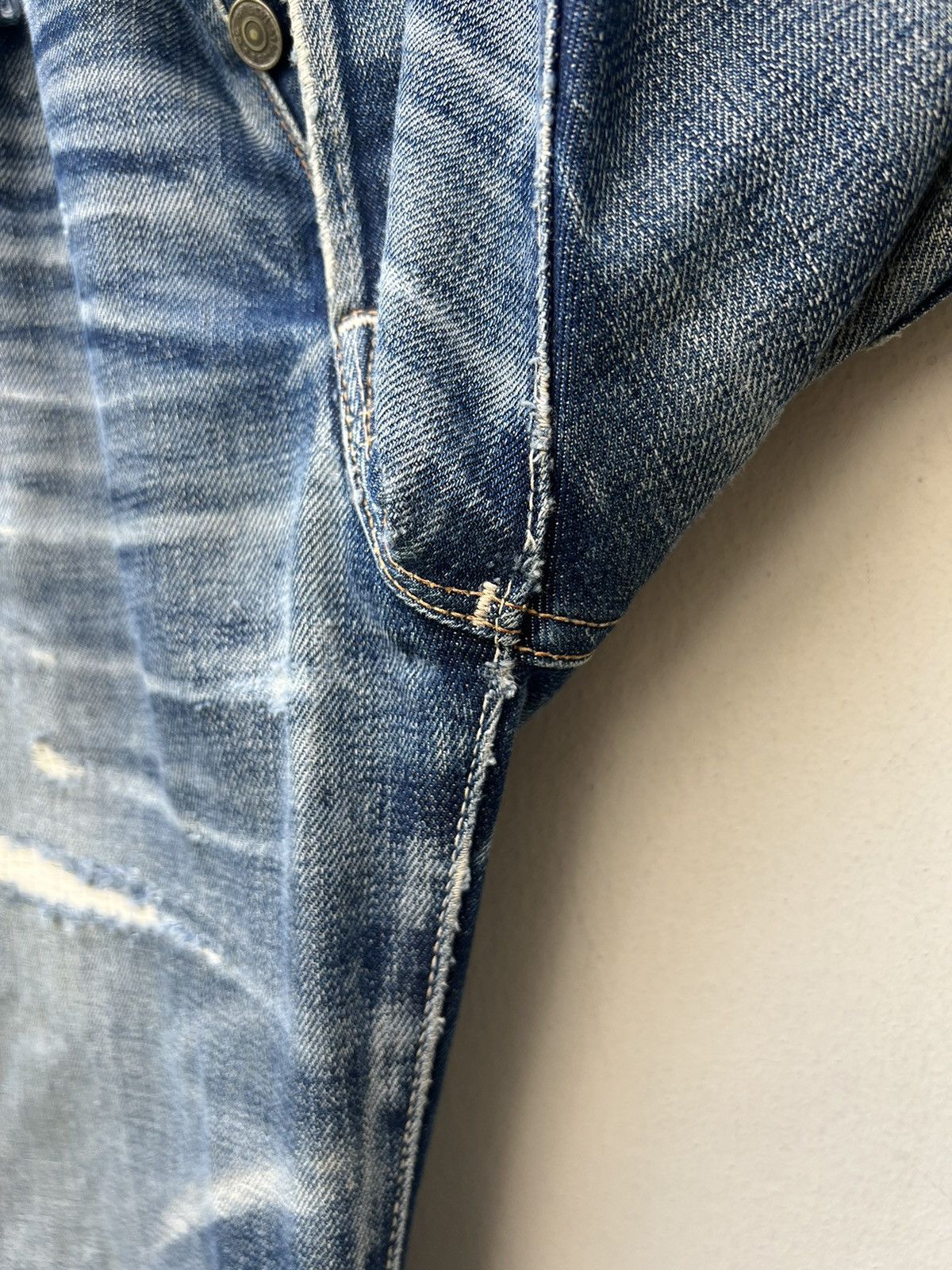 Levi's Vintage Clothing × Vintage Vintage 2005 LVC Levi’s 501 E Trashed Denim Selvedge Jeans Size US 32 / EU 48 - 20 Thumbnail