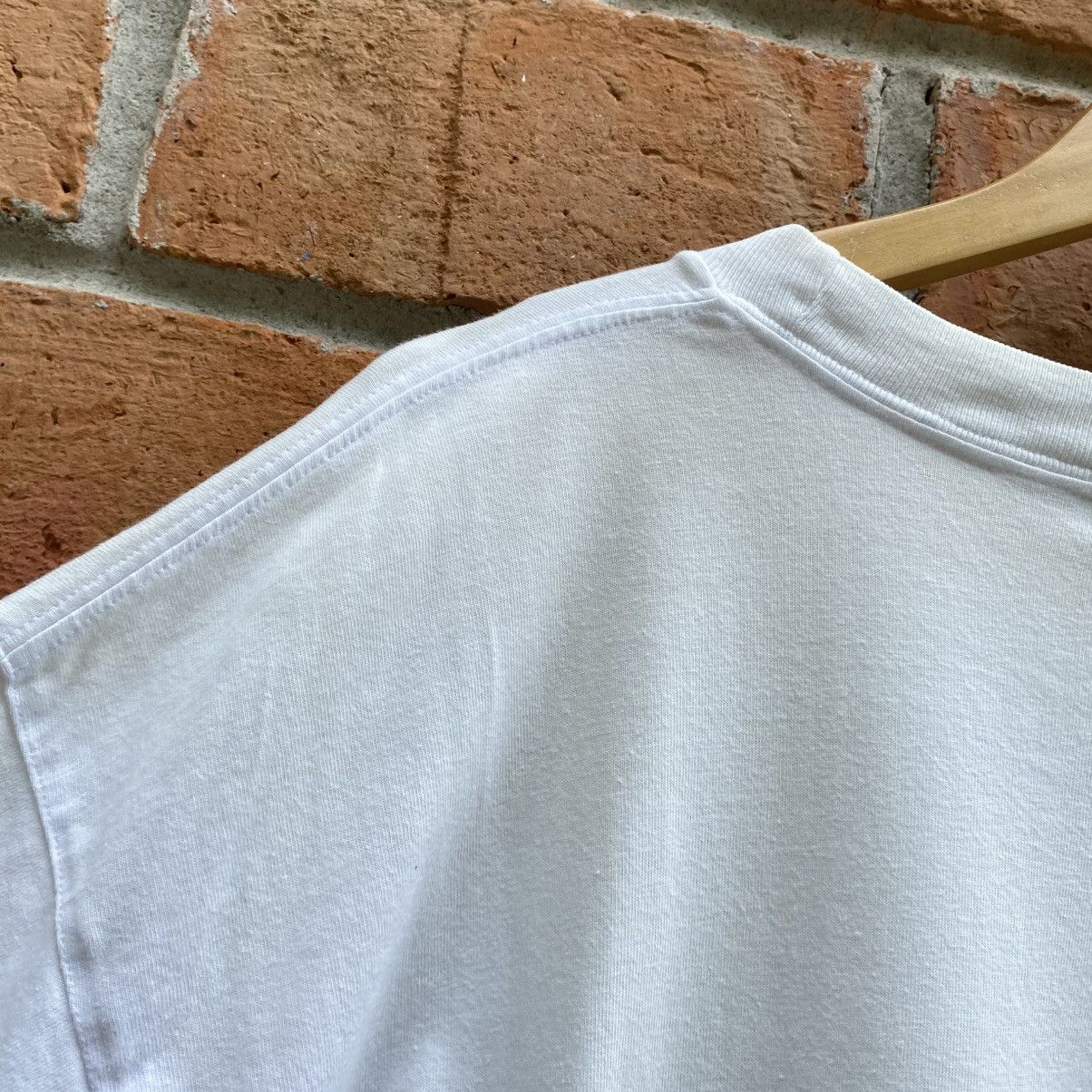 DKNY DKNY White Crewneck Tee with Grey Logo Size US L / EU 52-54 / 3 - 9 Thumbnail