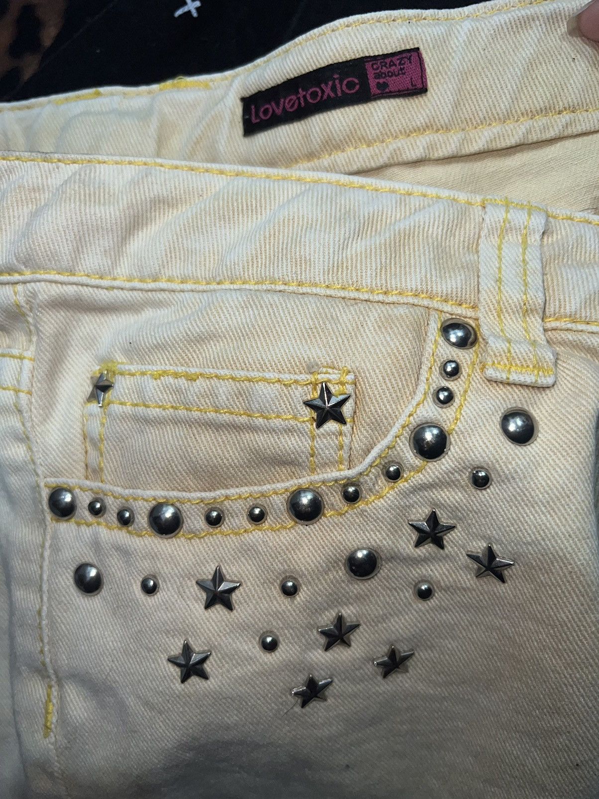 Japanese Brand Love Toxic vintage Y2K studs shorts ⭐️ Size 28" / US 6 / IT 42 - 8 Thumbnail