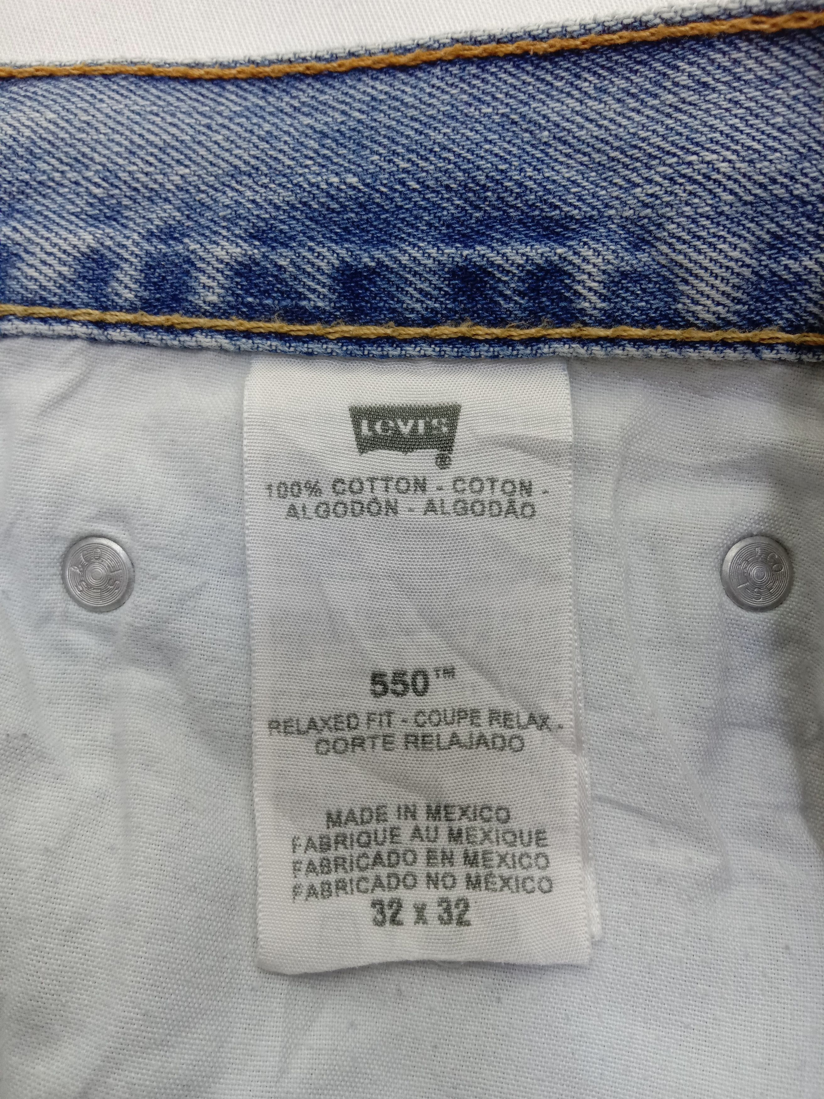 Levi's Vintage Levi's 550 Jeans Relaxed Fit Light Wash Denim Size US 33 - 14 Thumbnail