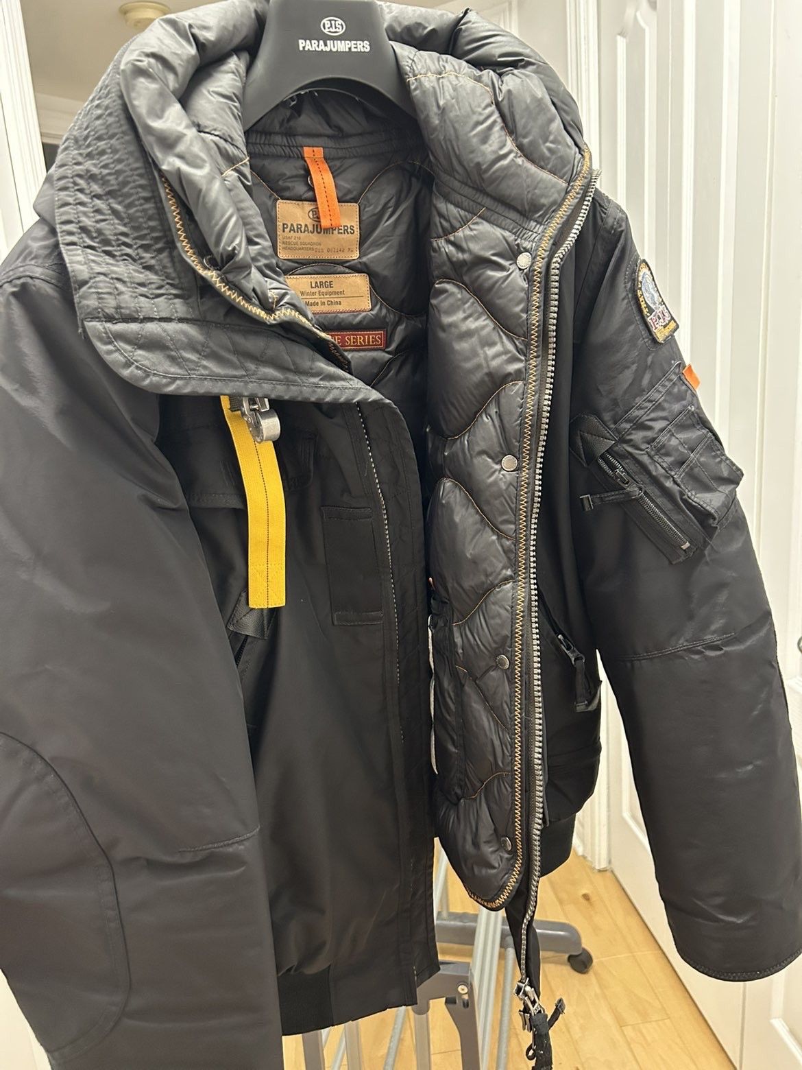Parajumpers GOBI - HOODED BOMBER (L) Size US L / EU 52-54 / 3 - 9 Thumbnail