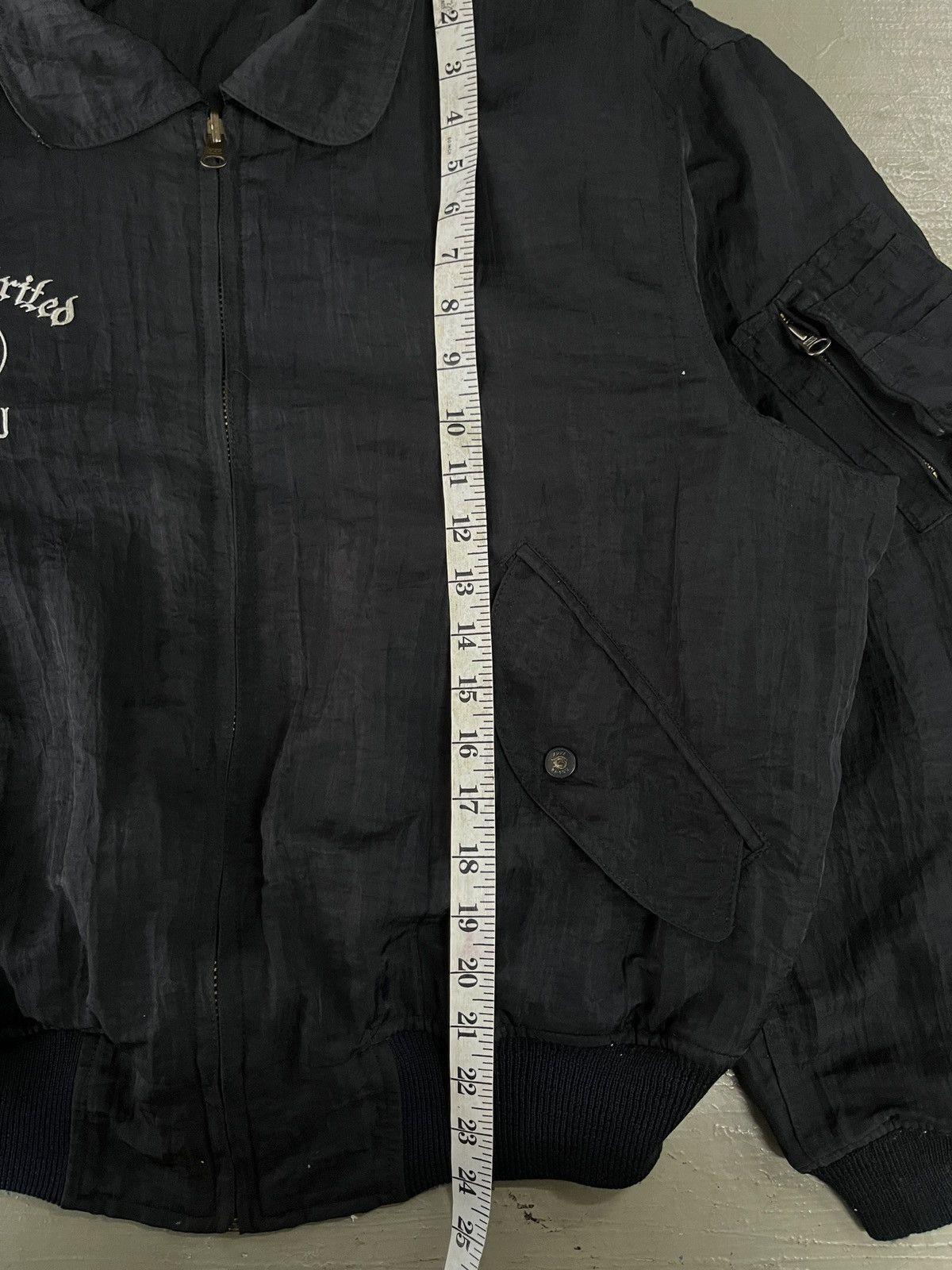 Japanese Brand Batsu Reversible Parachute Utility Bomber Issey Miyake Style Size US L / EU 52-54 / 3 - 12 Thumbnail