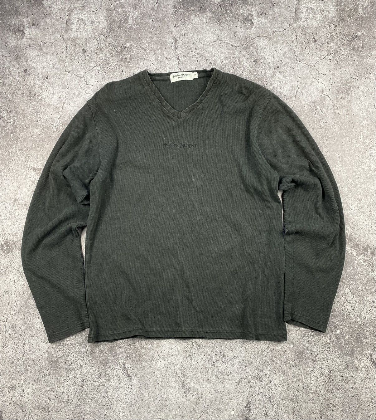 Vintage × Yves Saint Laurent Vintage Yves Saint Lauren centre logo V Neck YSL Faded Long Size US M / EU 48-50 / 2 - 1 Thumbnail