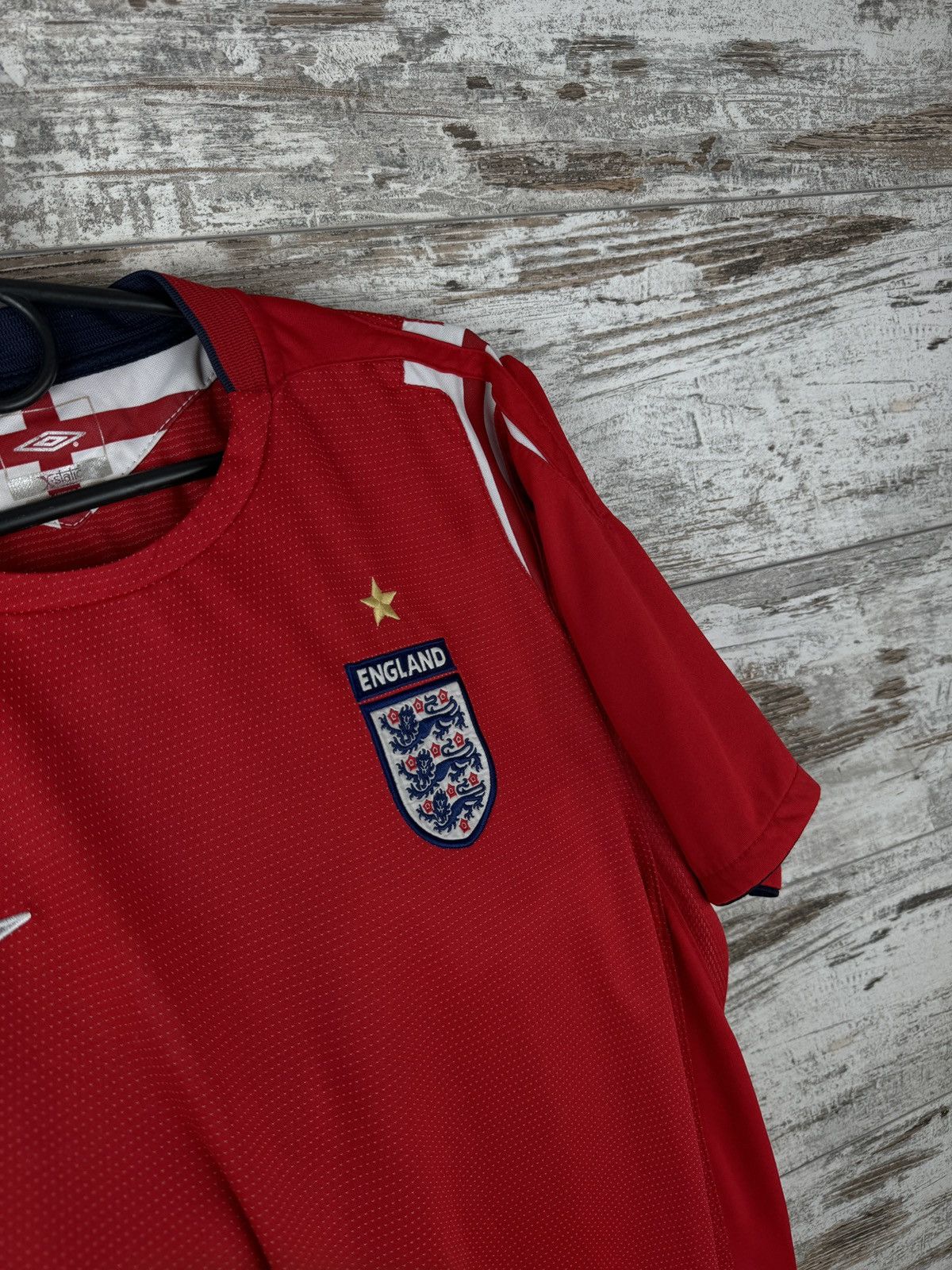 Umbro Mens Vintage Umbro England National Team T-shirt jersey tee Size US S / EU 44-46 / 1 - 5 Thumbnail