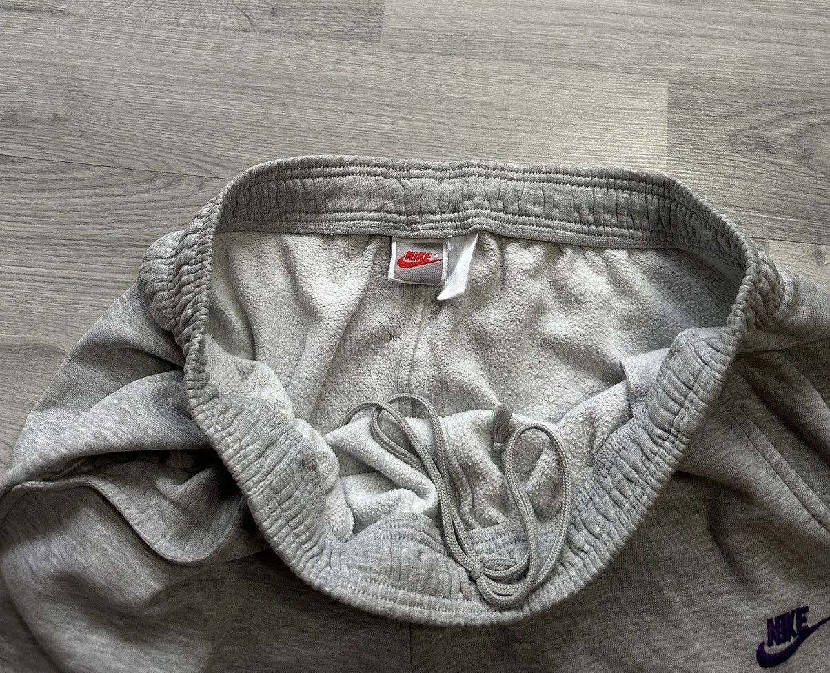 Nike Vintage track pants joggers Nike Size US 36 / EU 52 - 5 Thumbnail