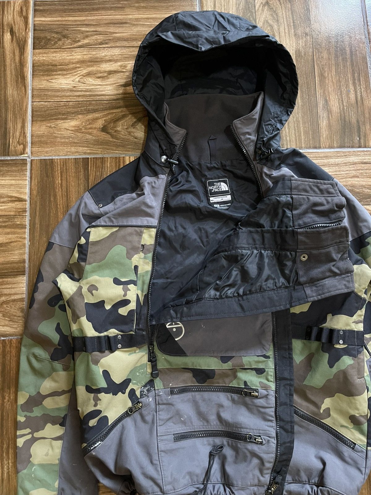 Macys × The North Face The North Face x Macyz, Limited Edition, only 1207 Size US M / EU 48-50 / 2 - 4 Thumbnail