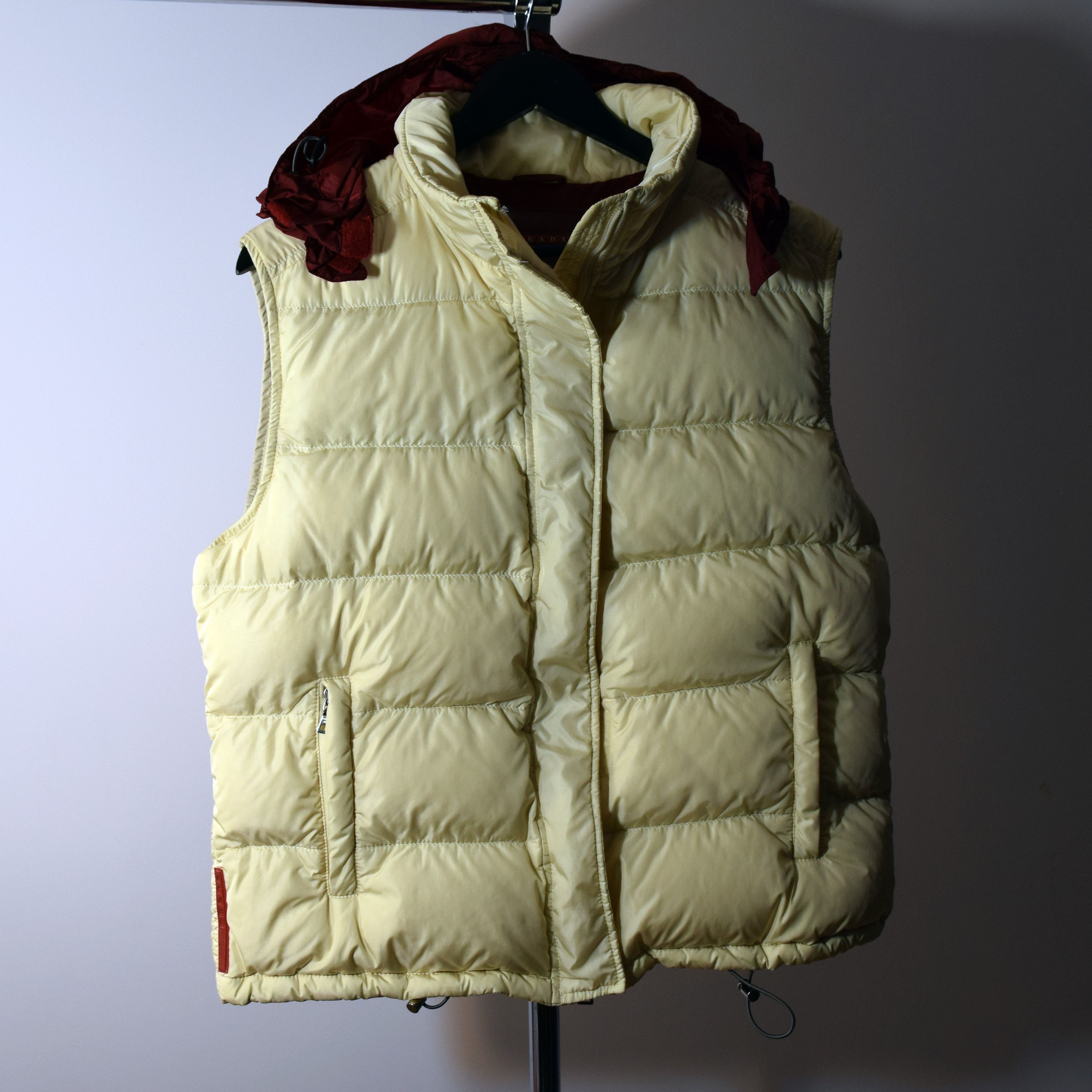 Prada PRADA DOWN VEST JACKET Red Tab DUCK DOWN Puffer Size M / US 6-8 / IT 42-44 - 6 Thumbnail