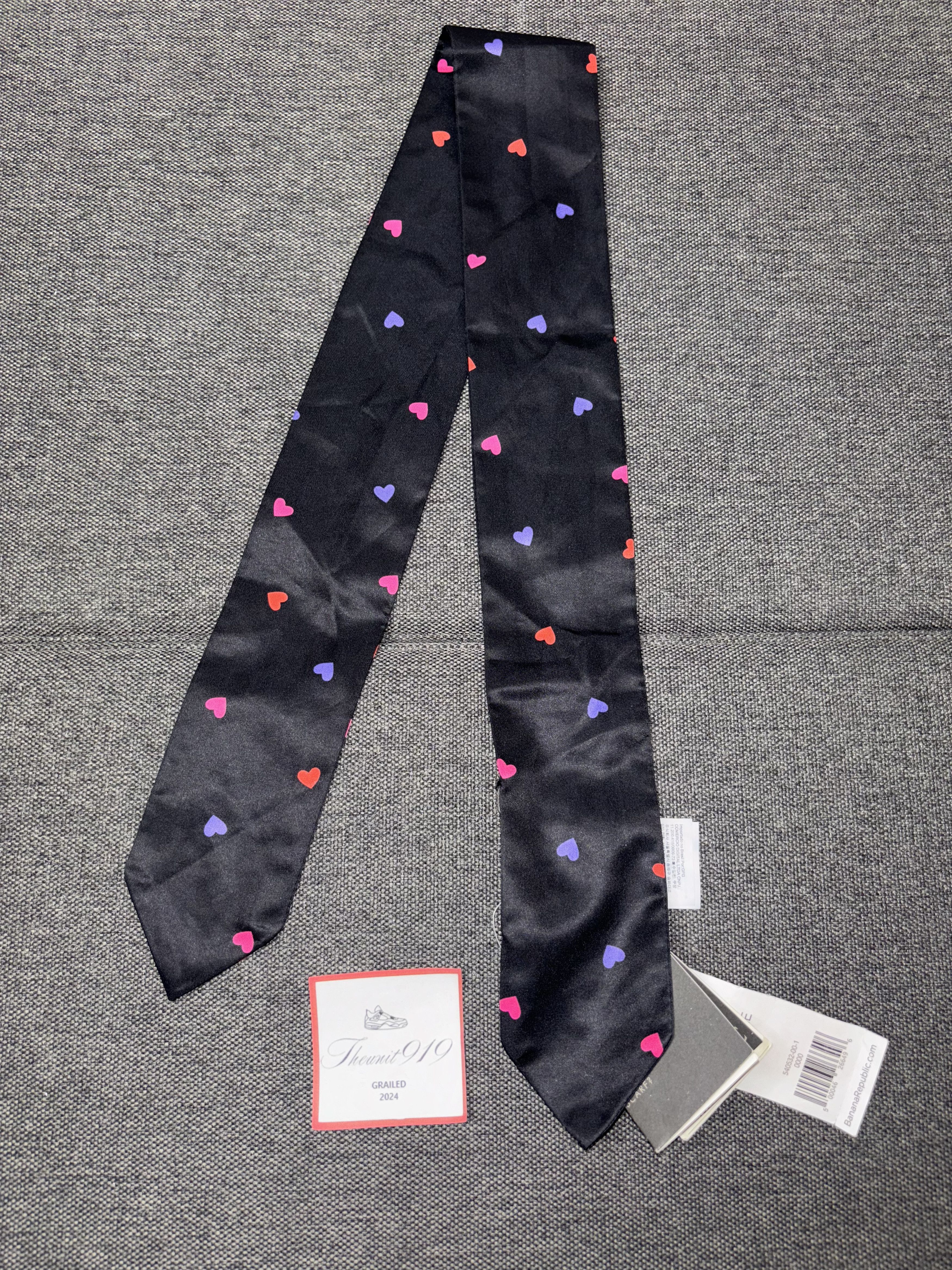 Banana Republic New Banana Republic Heart Print Scarf Black Multi-color Size ONE SIZE - 1 Thumbnail