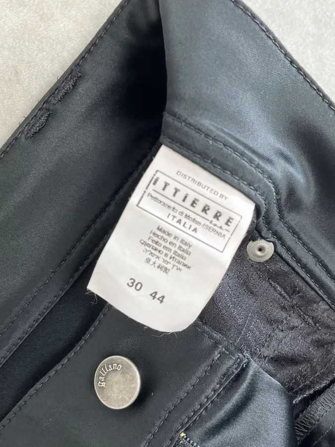 John Galliano AW2007 John Galliano Black Nylon Elastic Pants Size US 30 / EU 46 - 13 Thumbnail
