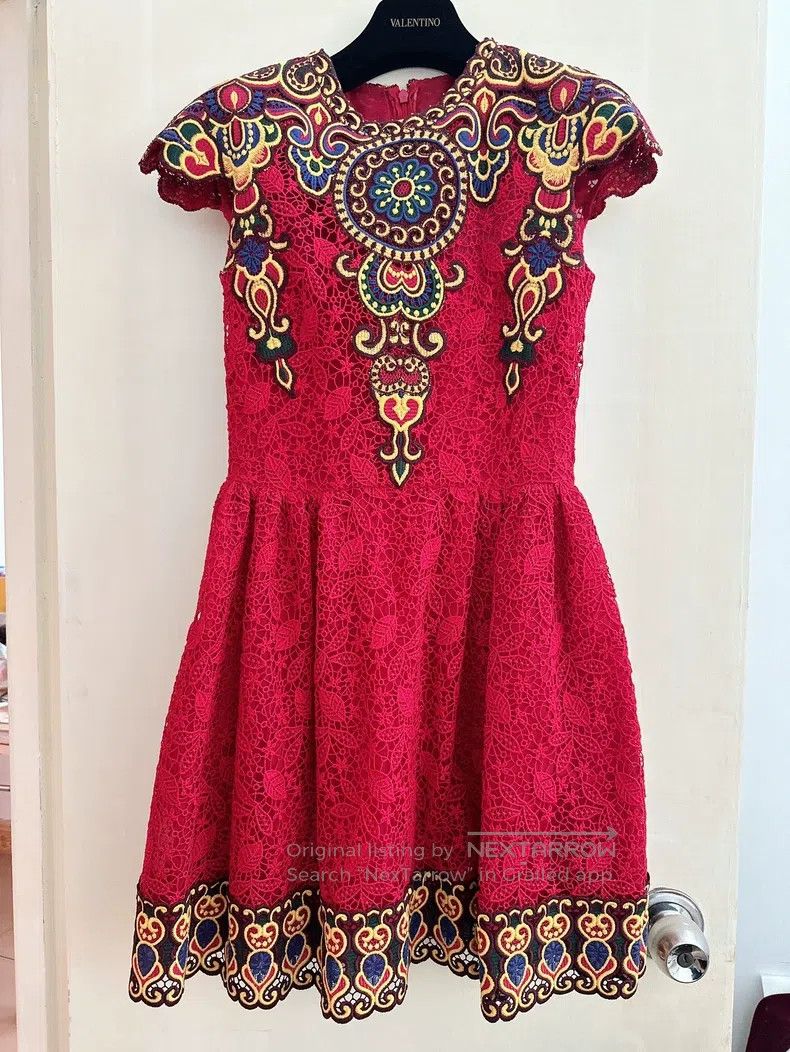 Valentino Valentino Reworked lace dress Size S / US 4 / IT 40 - 1 Thumbnail