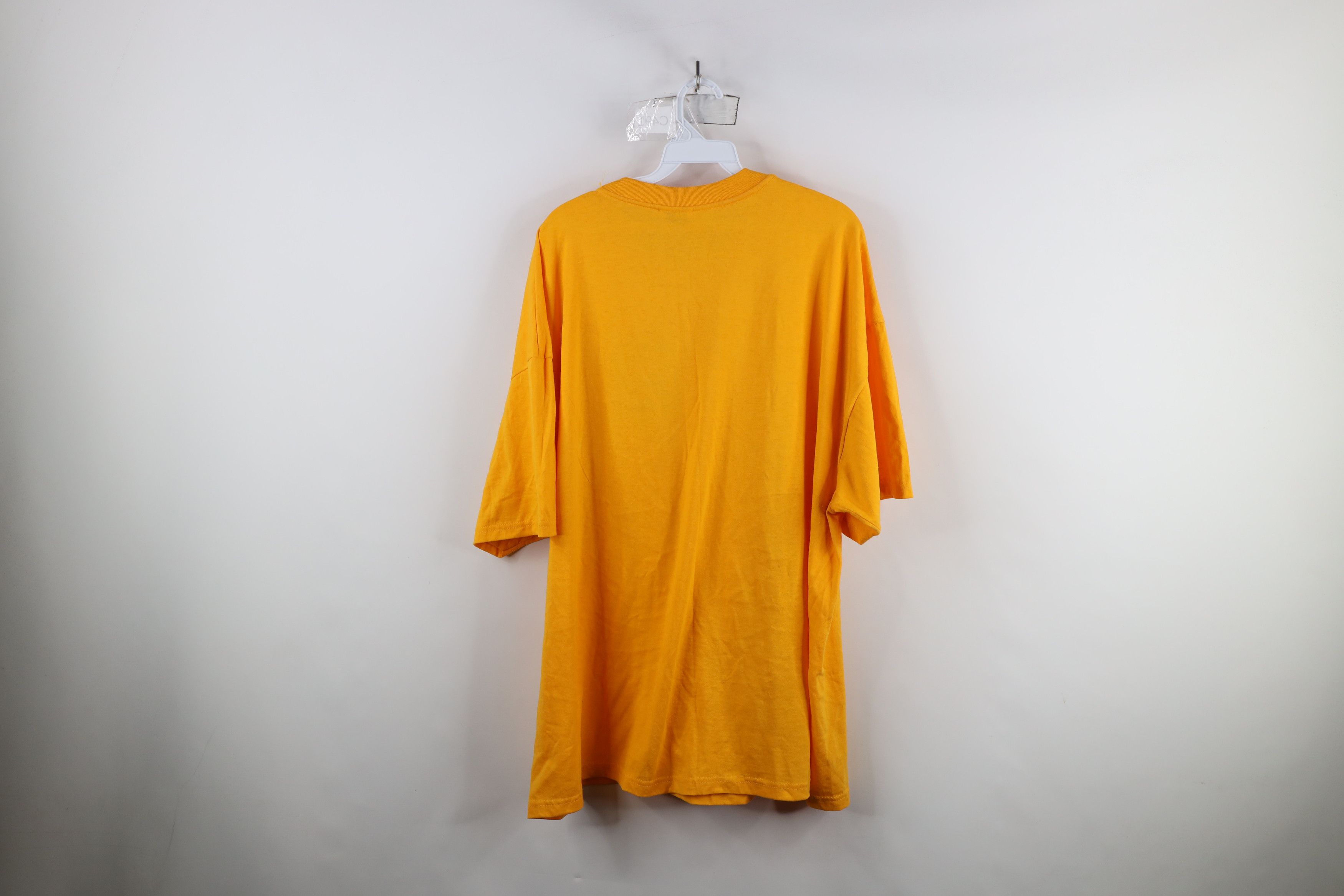 Vintage Vintage Y2K 2000 Streetwear Casino T-Shirt Yellow Size US XXL / EU 58 / 5 - 11 Thumbnail