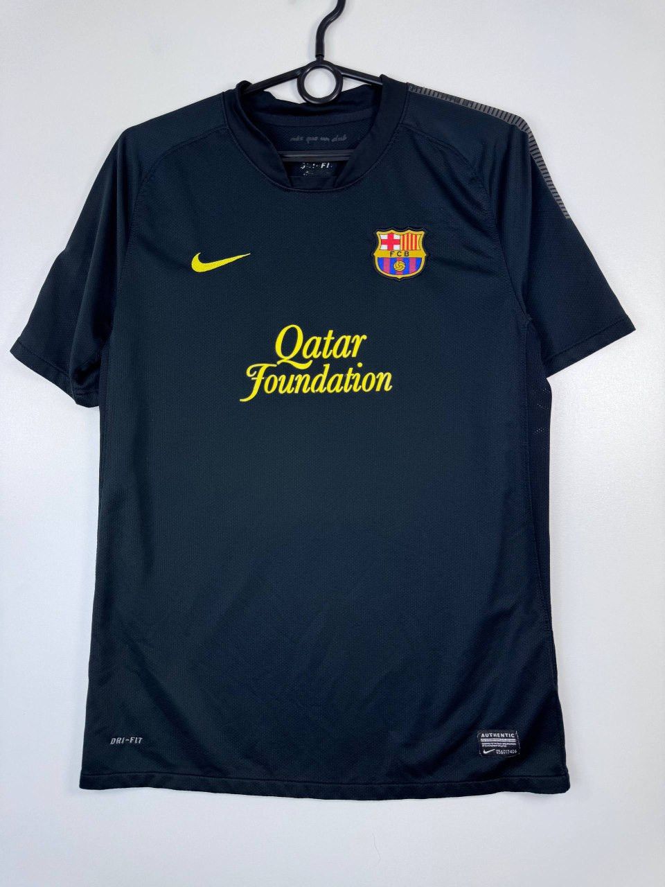 Nike Barcelona 2011 2012 Away Shirt Nike Football Jersey Qatar XS Size US XS / EU 42 / 0 - 1 Thumbnail
