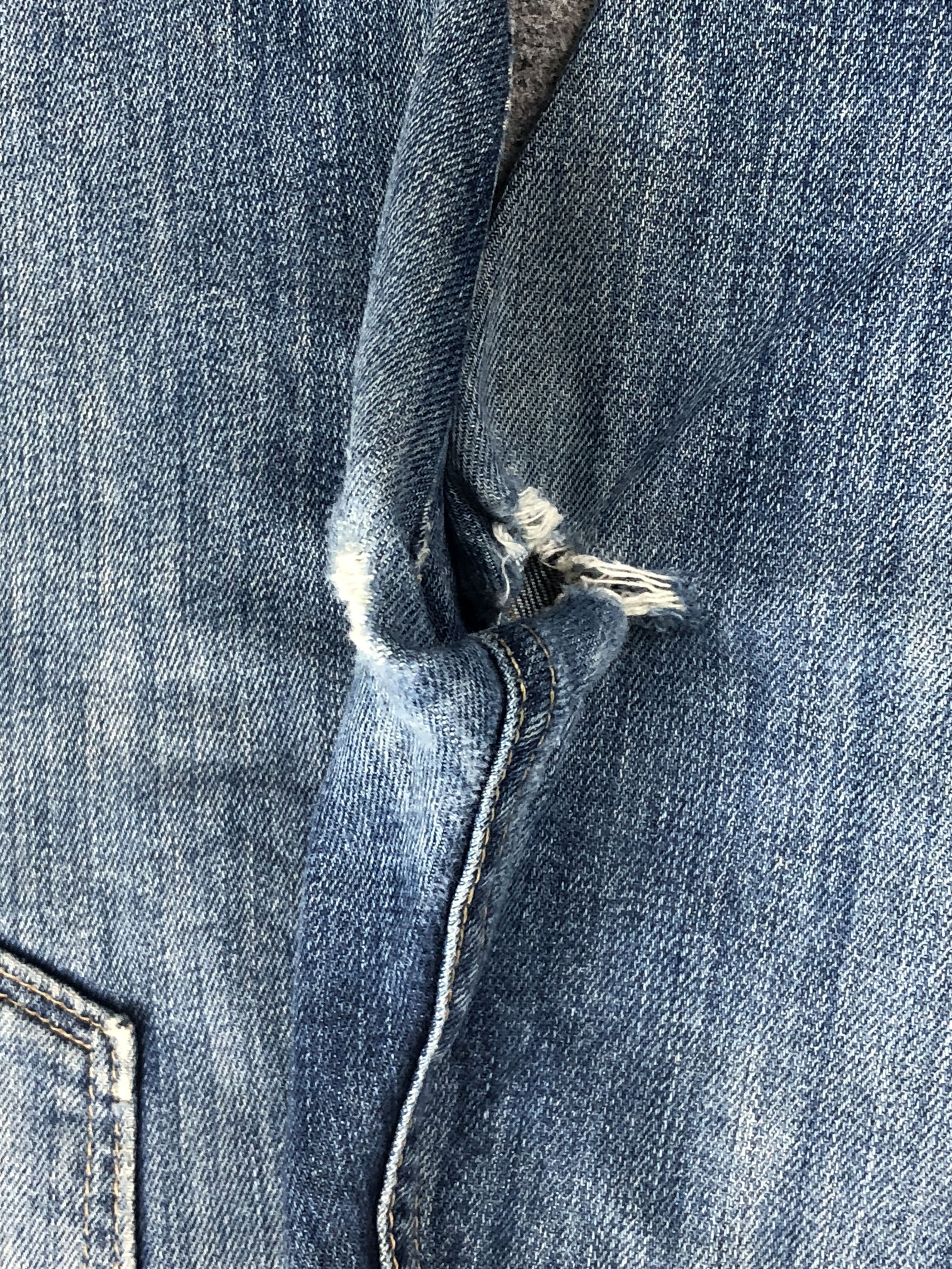 Levi's × Vintage Distressed Vintage Levi's 513 Faded Blue Jeans DP2248 Size US 33 - 17 Thumbnail