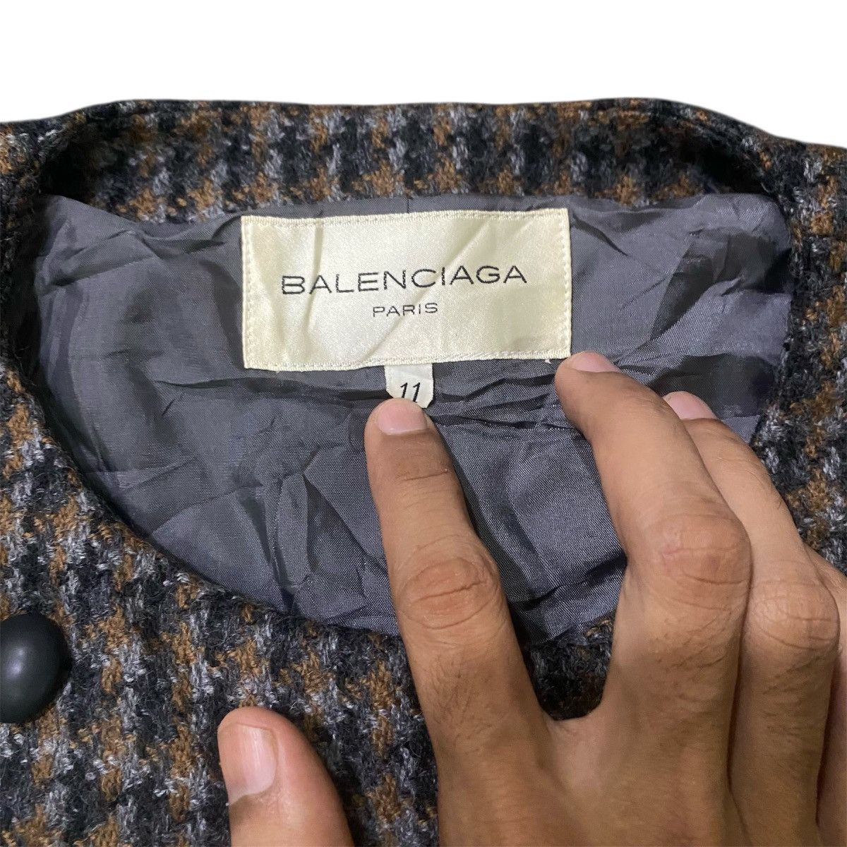 Balenciaga Balenciaga Houndstooth Double Breasted Wool Jacket Size S / US 4 / IT 40 - 9 Thumbnail