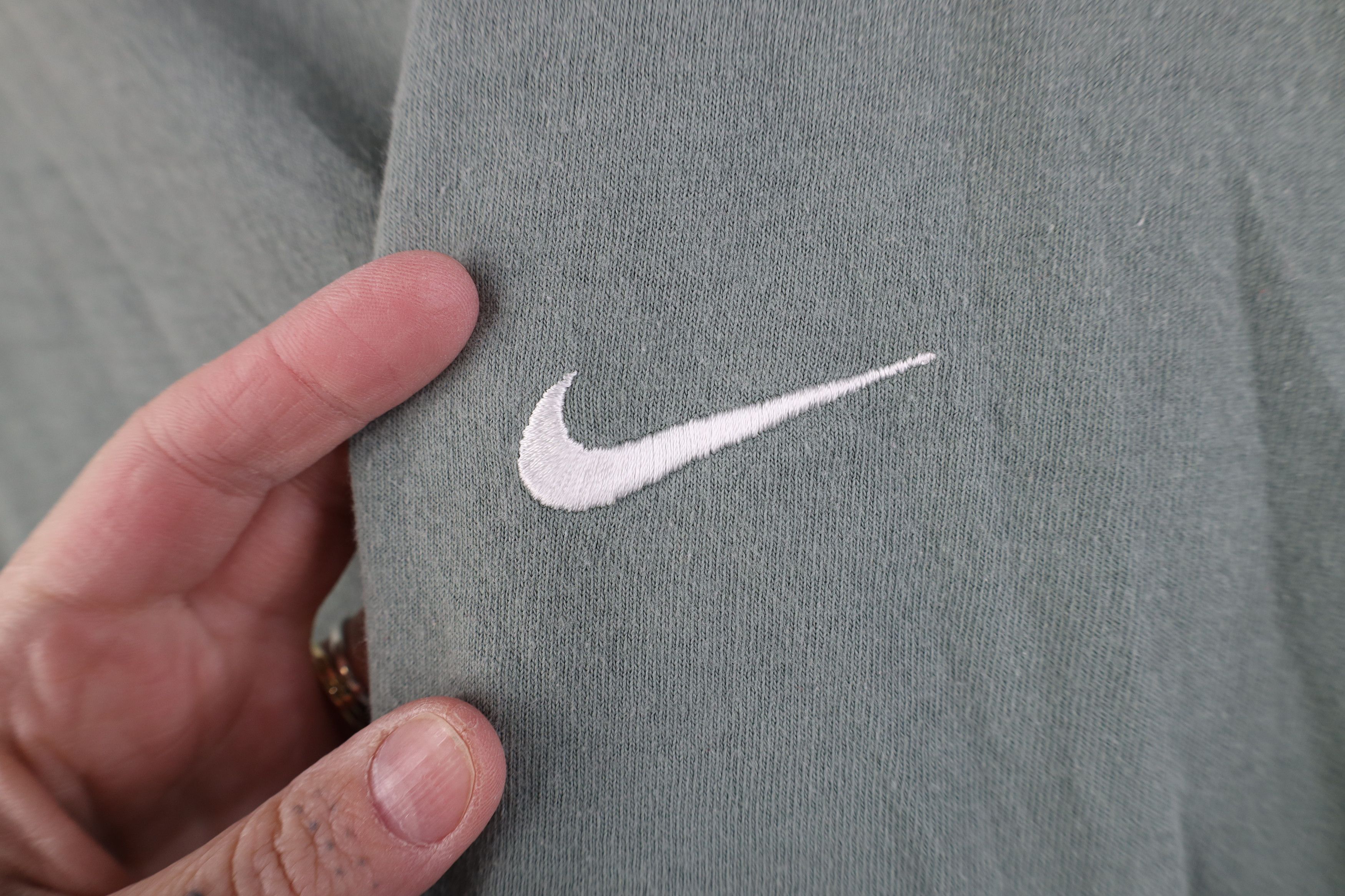 Nike Vintage 90s Nike Scott Mini Swoosh T-Shirt Light Green USA Size US L / EU 52-54 / 3 - 4 Thumbnail