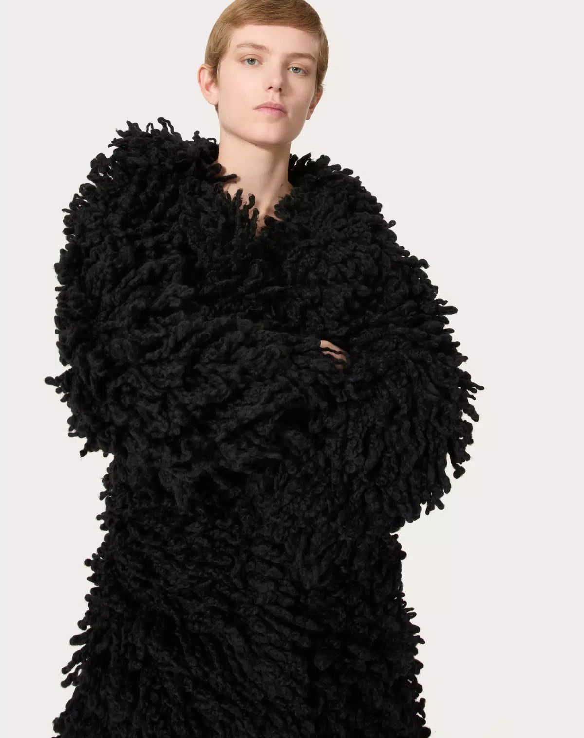 Valentino o1s1wg110426 Wool Knit Coat in Nero Size M / US 6-8 / IT 42-44 - 6 Thumbnail